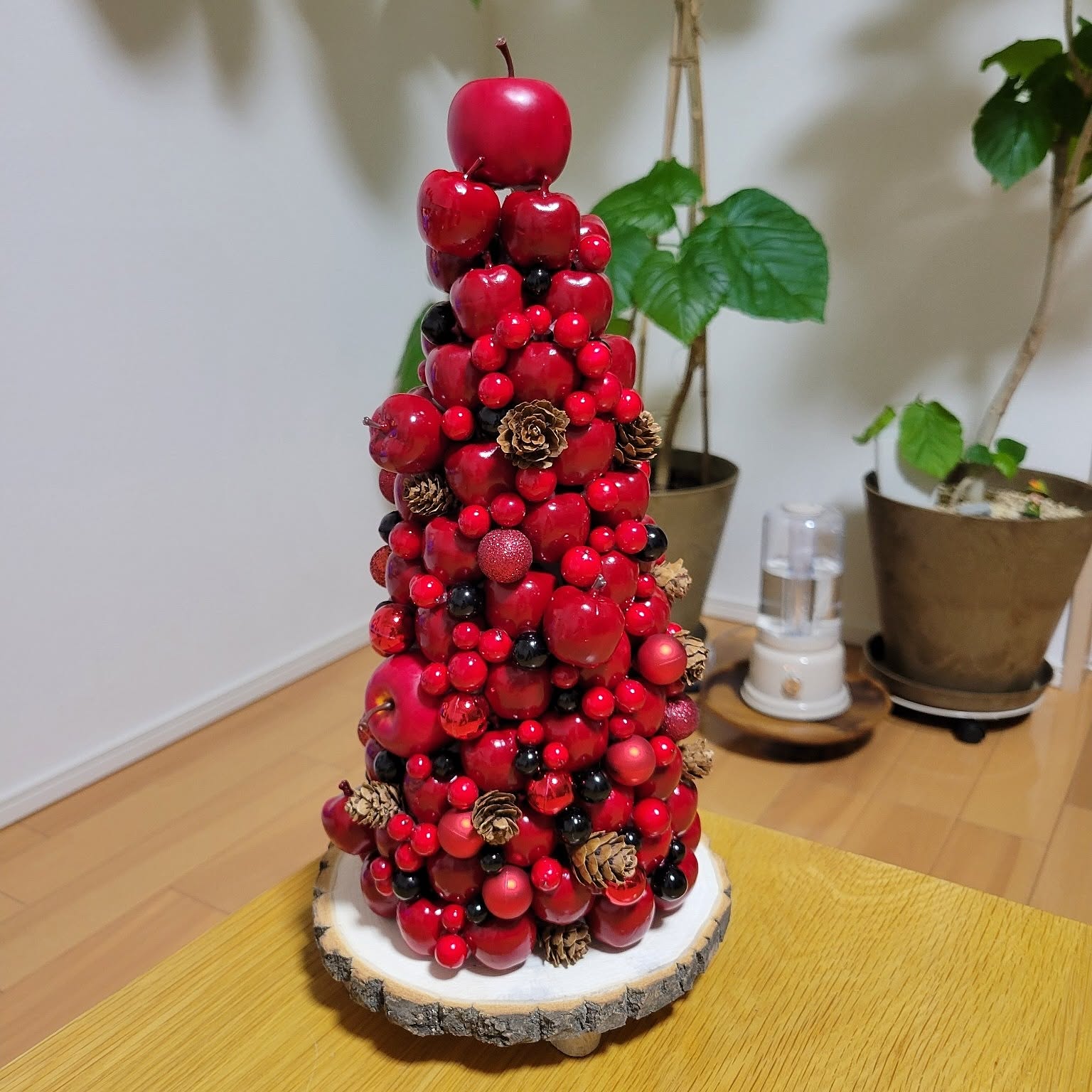 ハンドメイド パッチワーク タペストリー 飾り ツリー りんご ハンドメイド パッチワーク タペストリー 飾り ツリー りんご