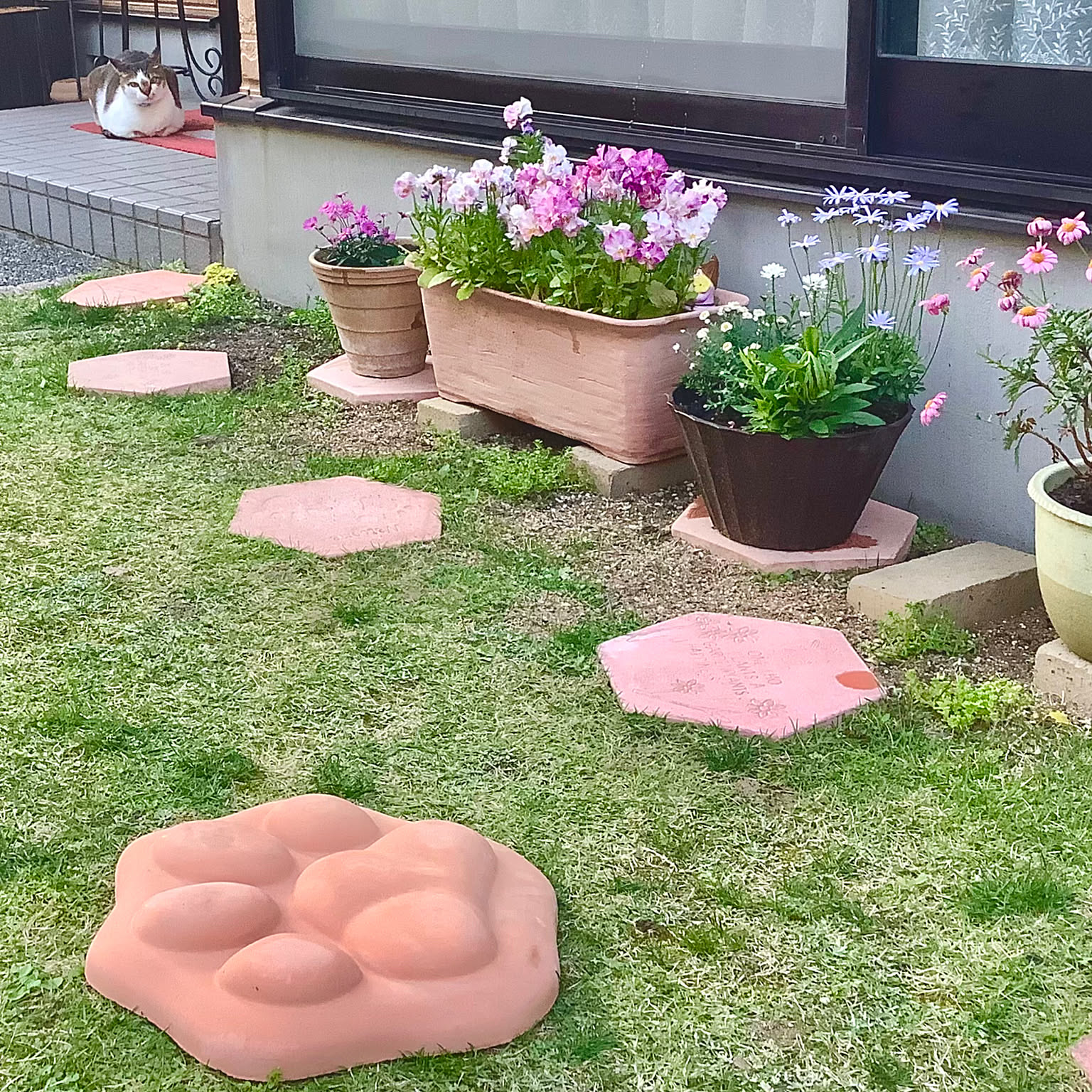 ガーデン雑貨 ステップストーンのおすすめ商品とおしゃれな実例