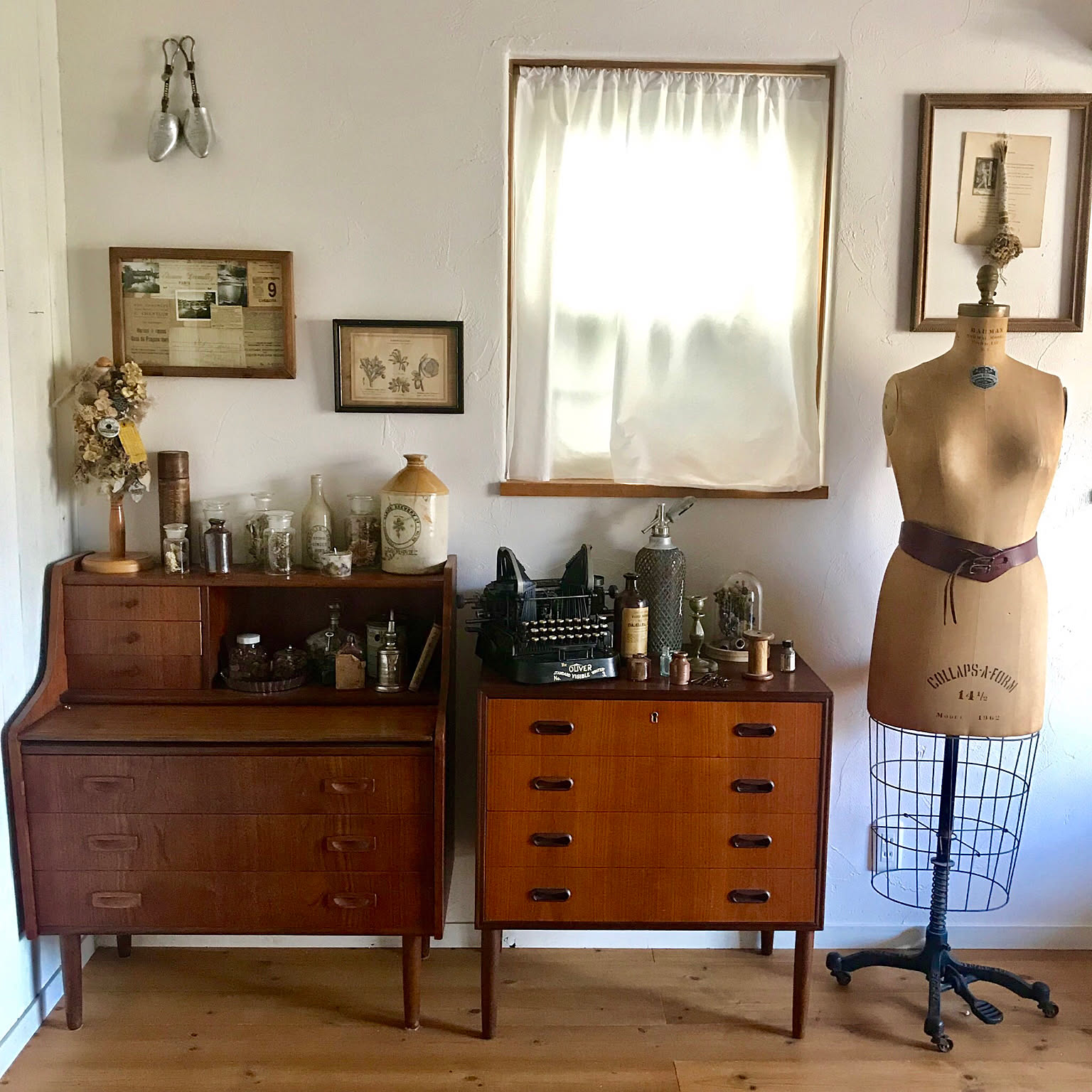 古いタイプライターのインテリア実例 ｜ RoomClip（ルームクリップ）