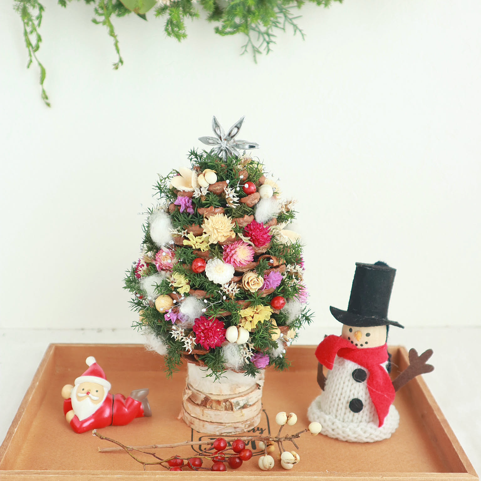 玄関/入り口/クリスマスツリー/松ぼっくりツリー/クリスマス/雑貨