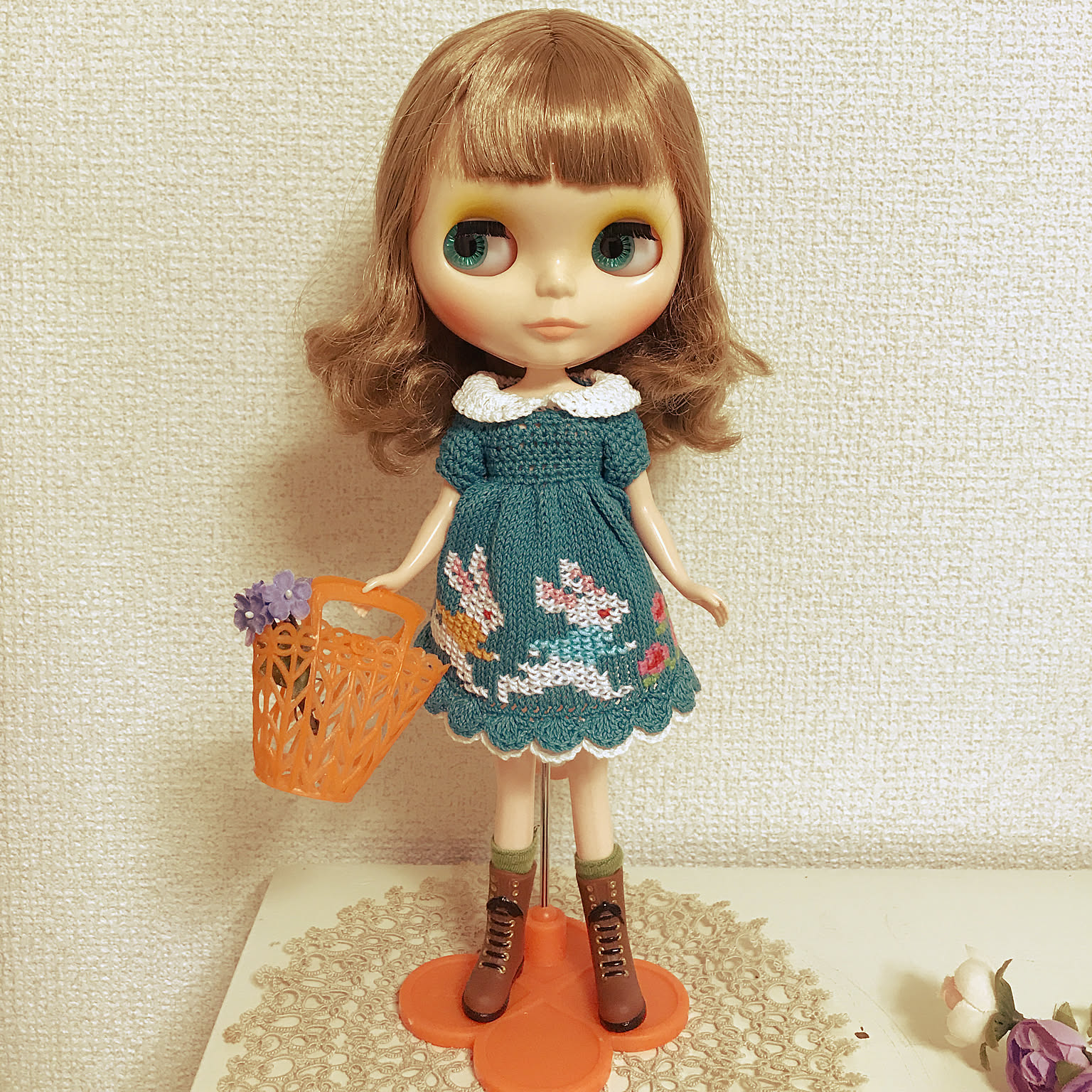 chii　人形用木製クローゼット扉付き　ハンドメイド　ネオブライス 限定カラー❣️人形用木製クローゼット扉付き ハンドメイド