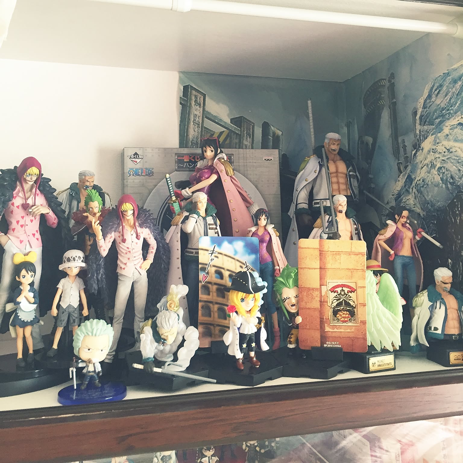 ワンピース　フィギュア　22個セット　飾り台付き ワンピース フィギュア 22個セット 飾り台付き 【公式通販】