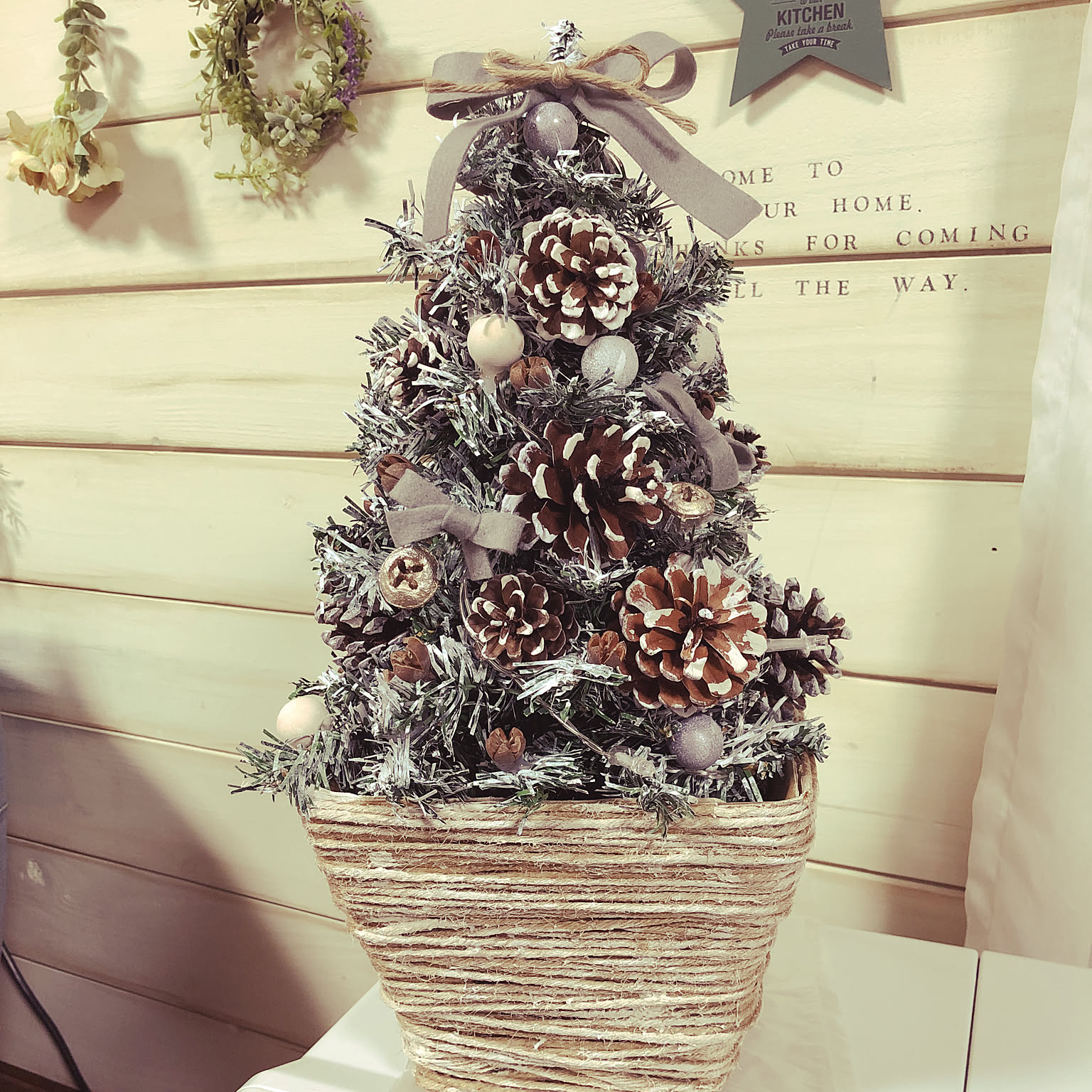 クリスマスツリー 松ぼっくりツリーのおすすめ商品とおしゃれな