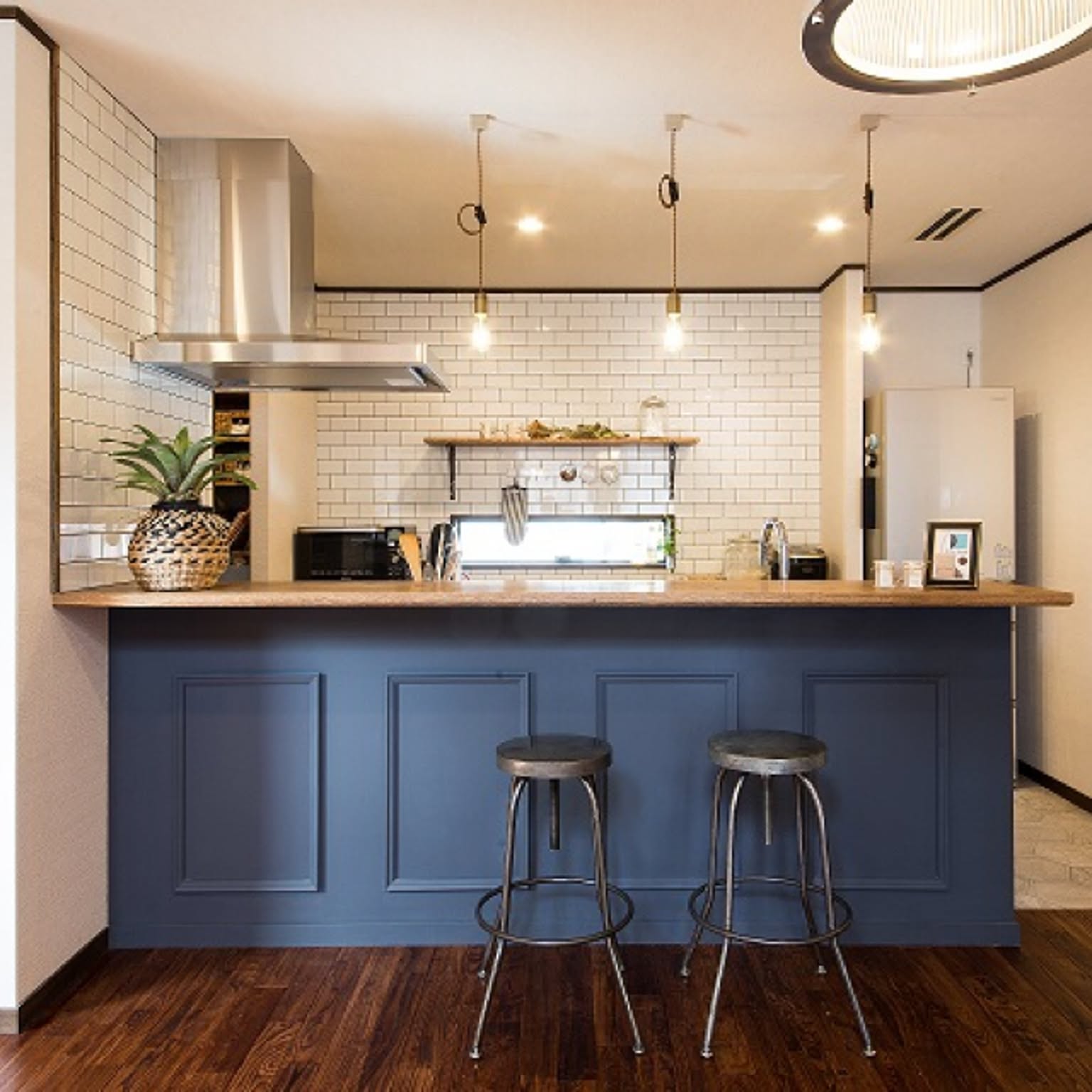 キッチン/オーダーメイド/サブウェイタイル/対面カウンター/アメリカン