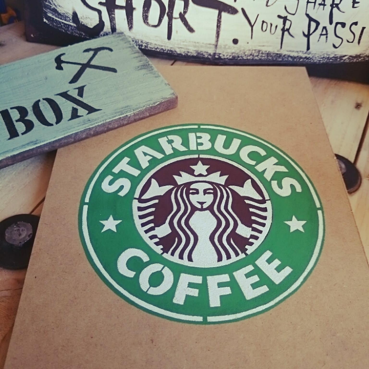ステンシル スタバのロゴのおすすめ商品とおしゃれな実例 ｜ RoomClip