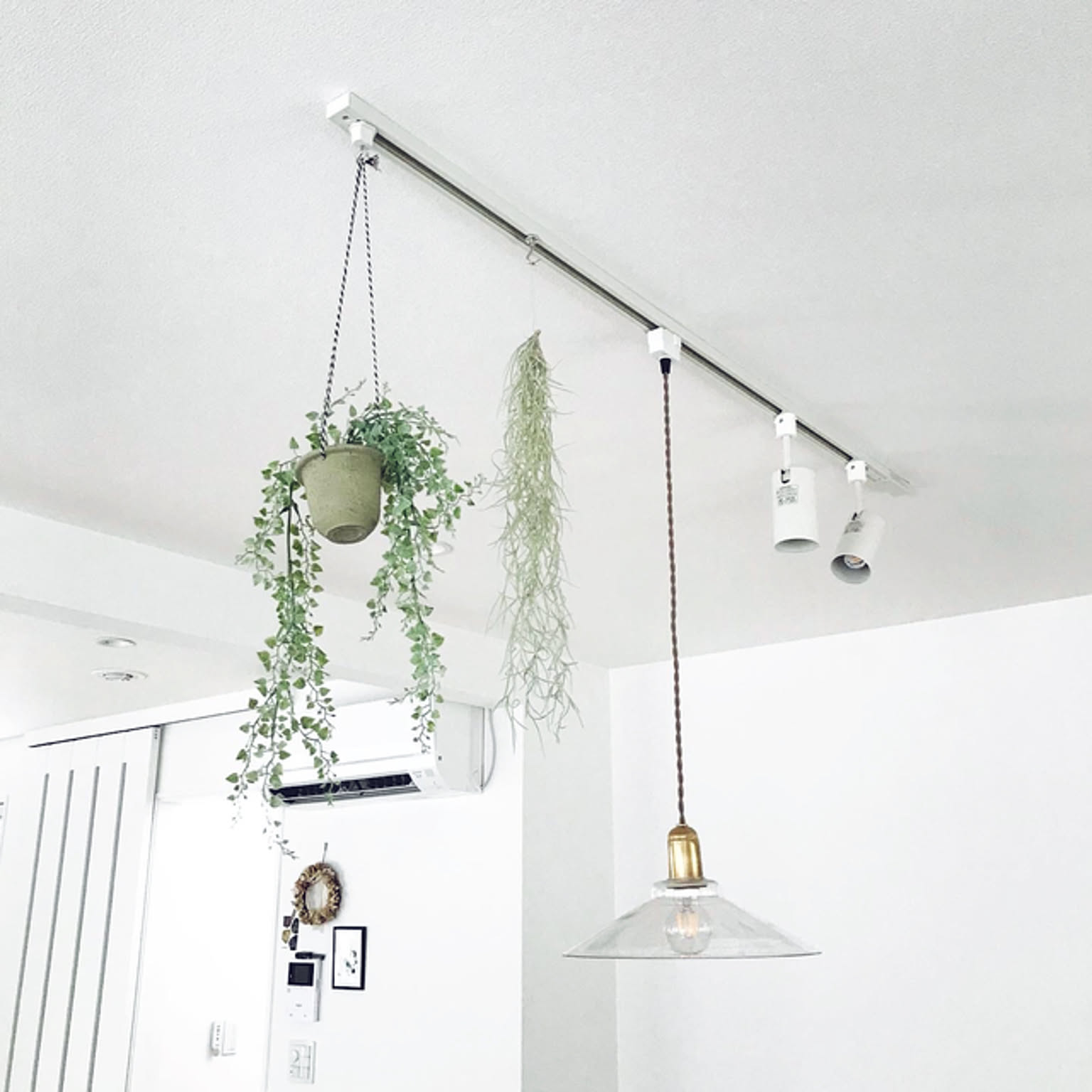 無印 ダクトレールのおすすめ商品とおしゃれな実例 ｜ RoomClip