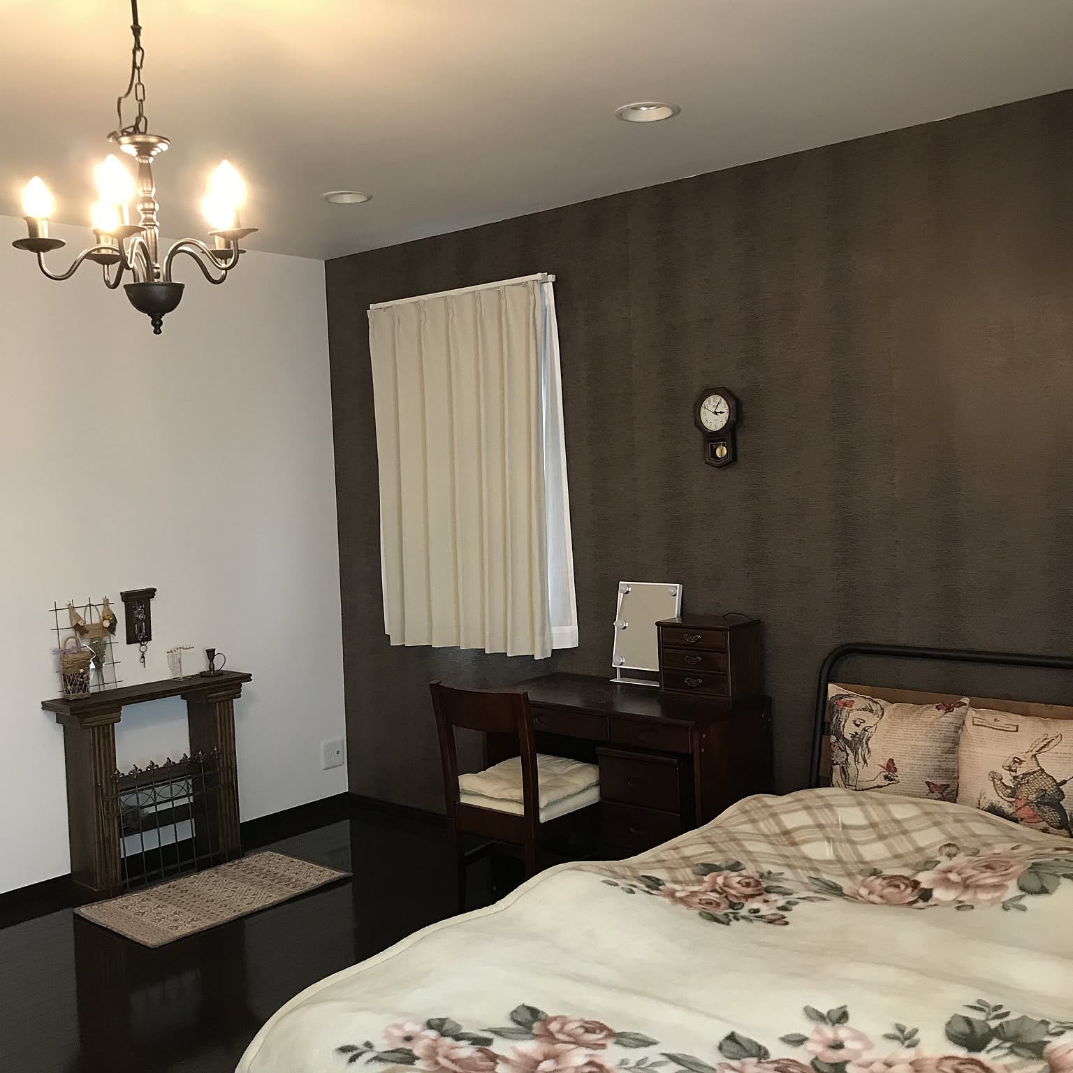 振り子時計 不思議の国のアリスのおすすめ商品とおしゃれな実例