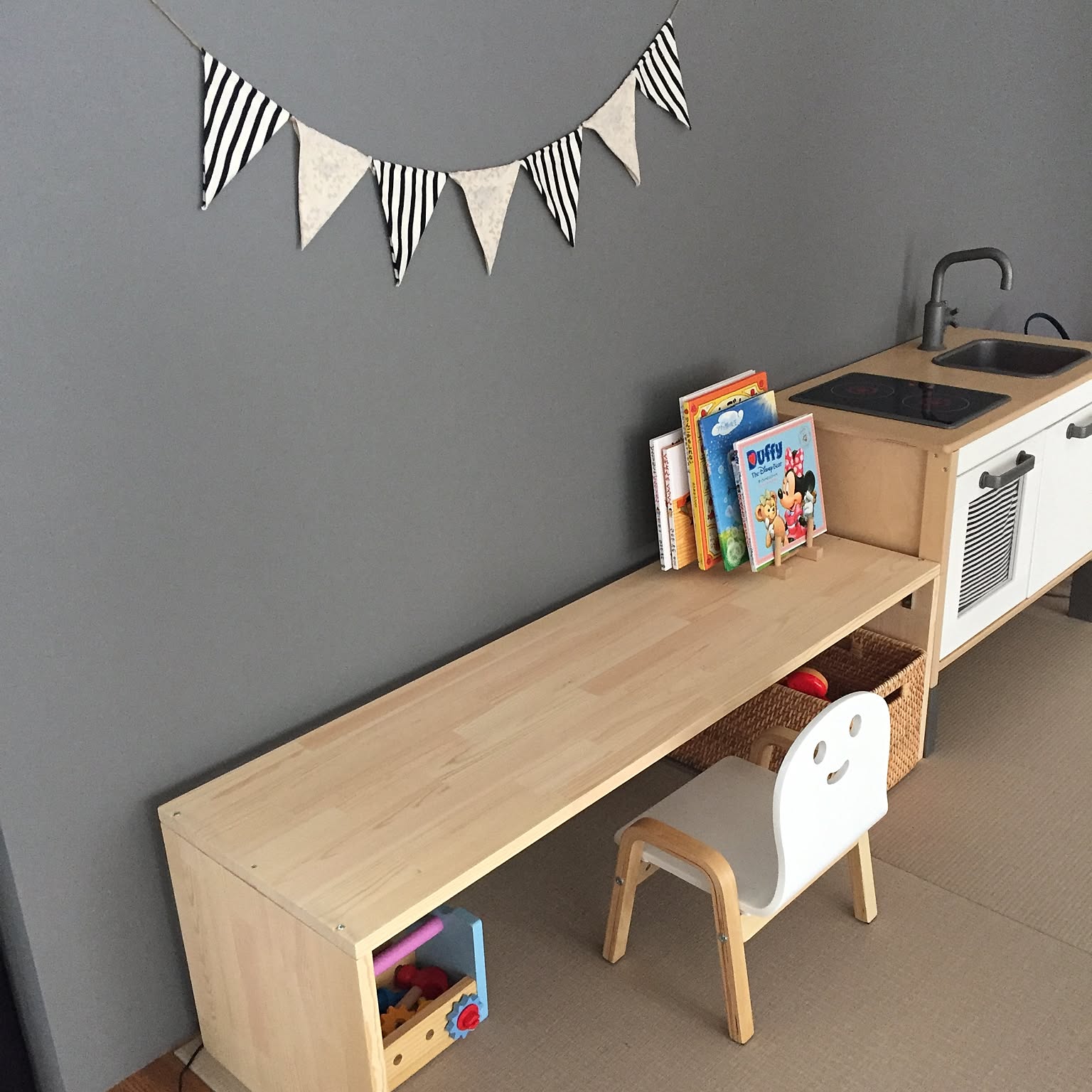 IKEA コの字テーブルのおすすめ商品とおしゃれな実例