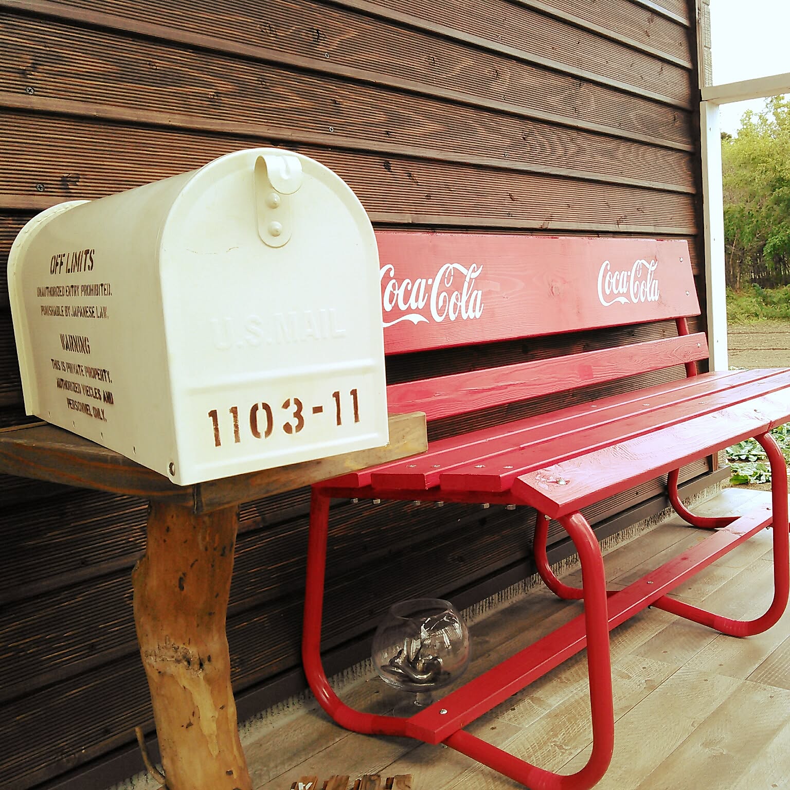 Coca-Cola ロゴ入ベンチ Coca-Cola ロゴ入ベンチ Amazon.co.jp: ペニージャパン(Penny