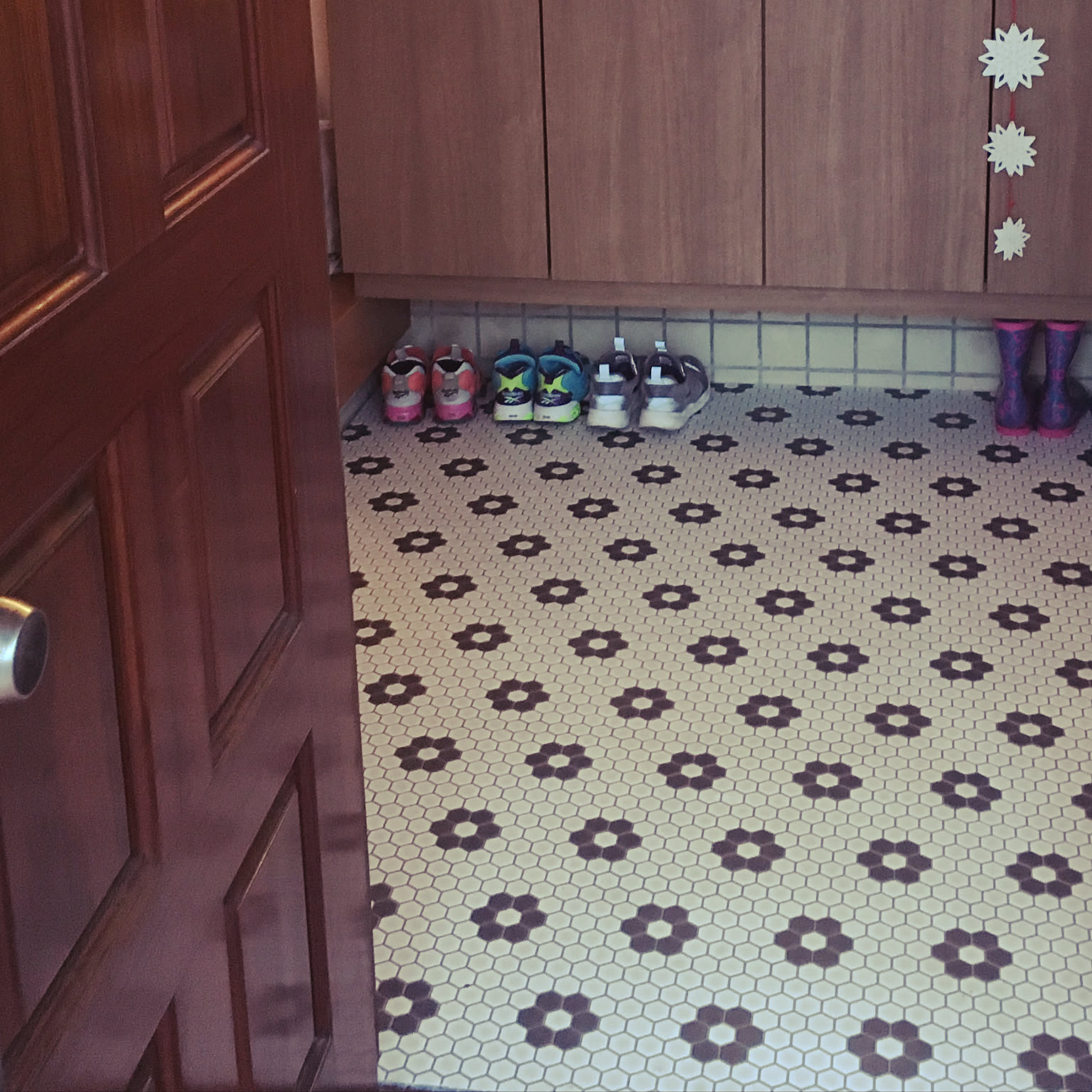 ninimi　タイル　昭和レトロ ninimi タイル 昭和レトロ ninimi様専用デザインタイル(ina)109