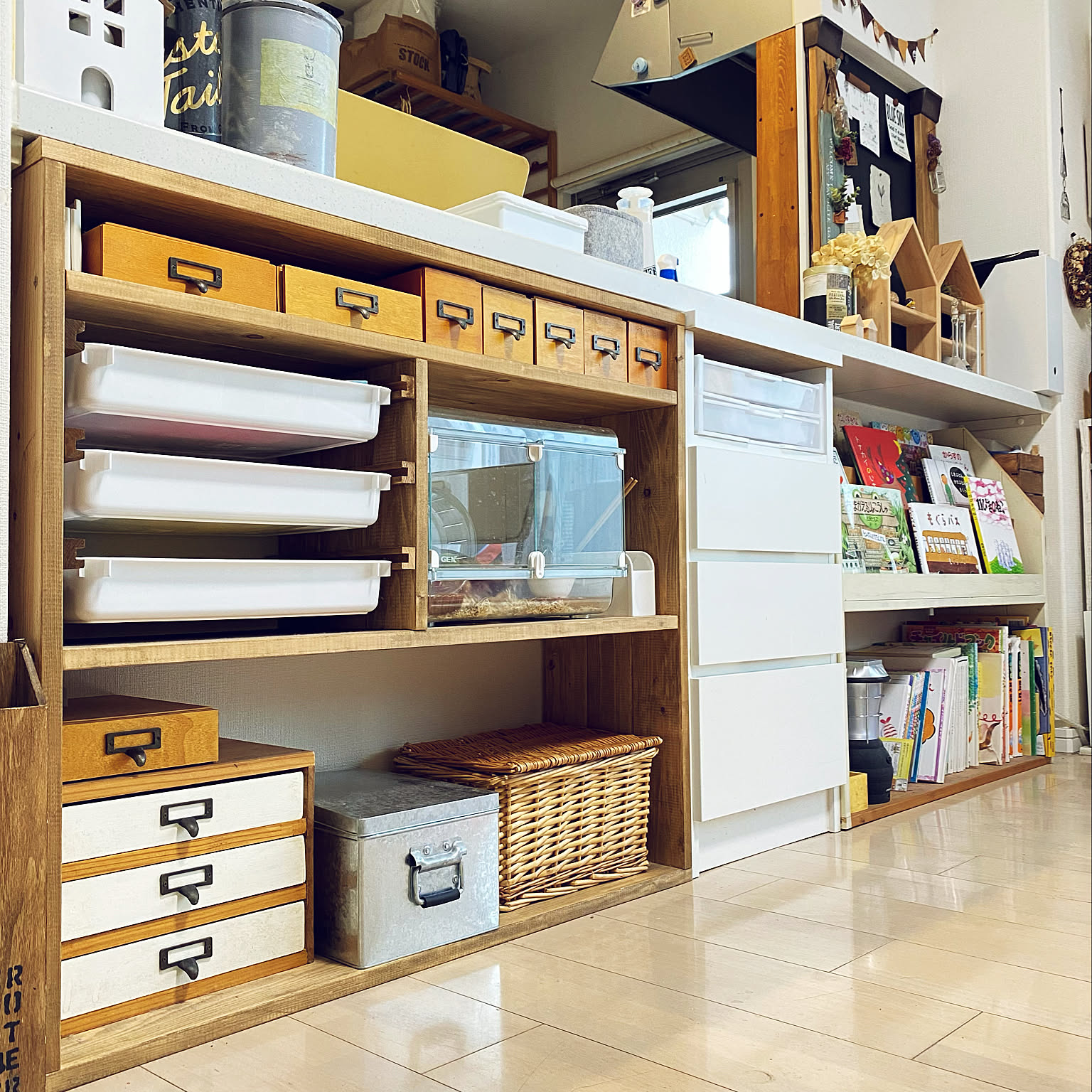 カウンター下収納 1×4材のアイデア・おすすめ商品・おしゃれな実例