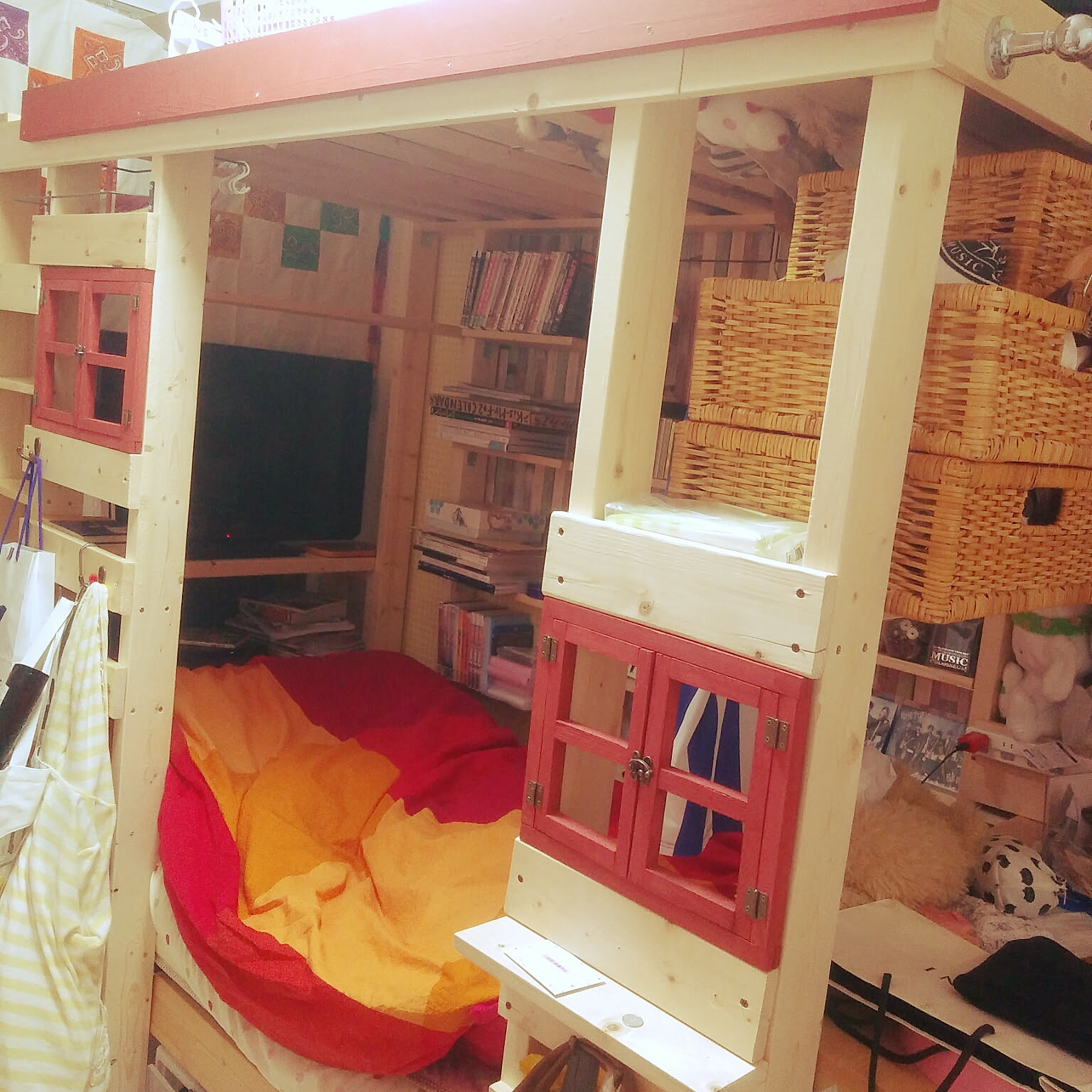 カプセルホテル風/ベッド周り/次女の部屋/秘密基地/ロフトDIY