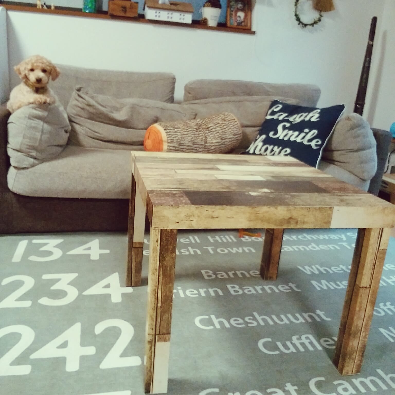 IKEA サイドテーブルリメイクのおすすめ商品とおしゃれな実例