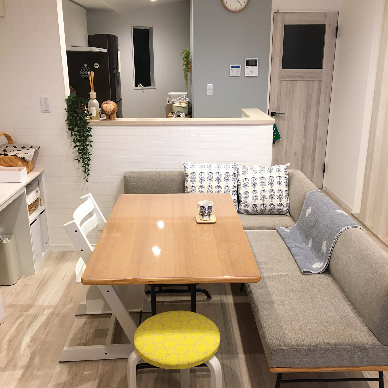 unico ファニート FUNEAT chair(ファニート チェア)/FUNEAT[タブルーム]