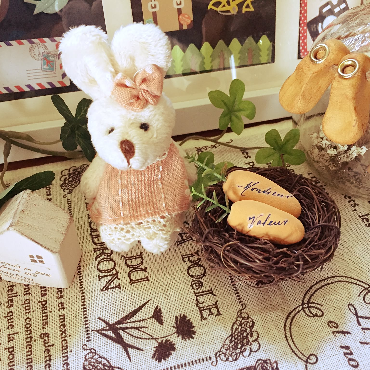 ダイソー うさぎのぬいぐるみの商品を使ったおしゃれなインテリア実例