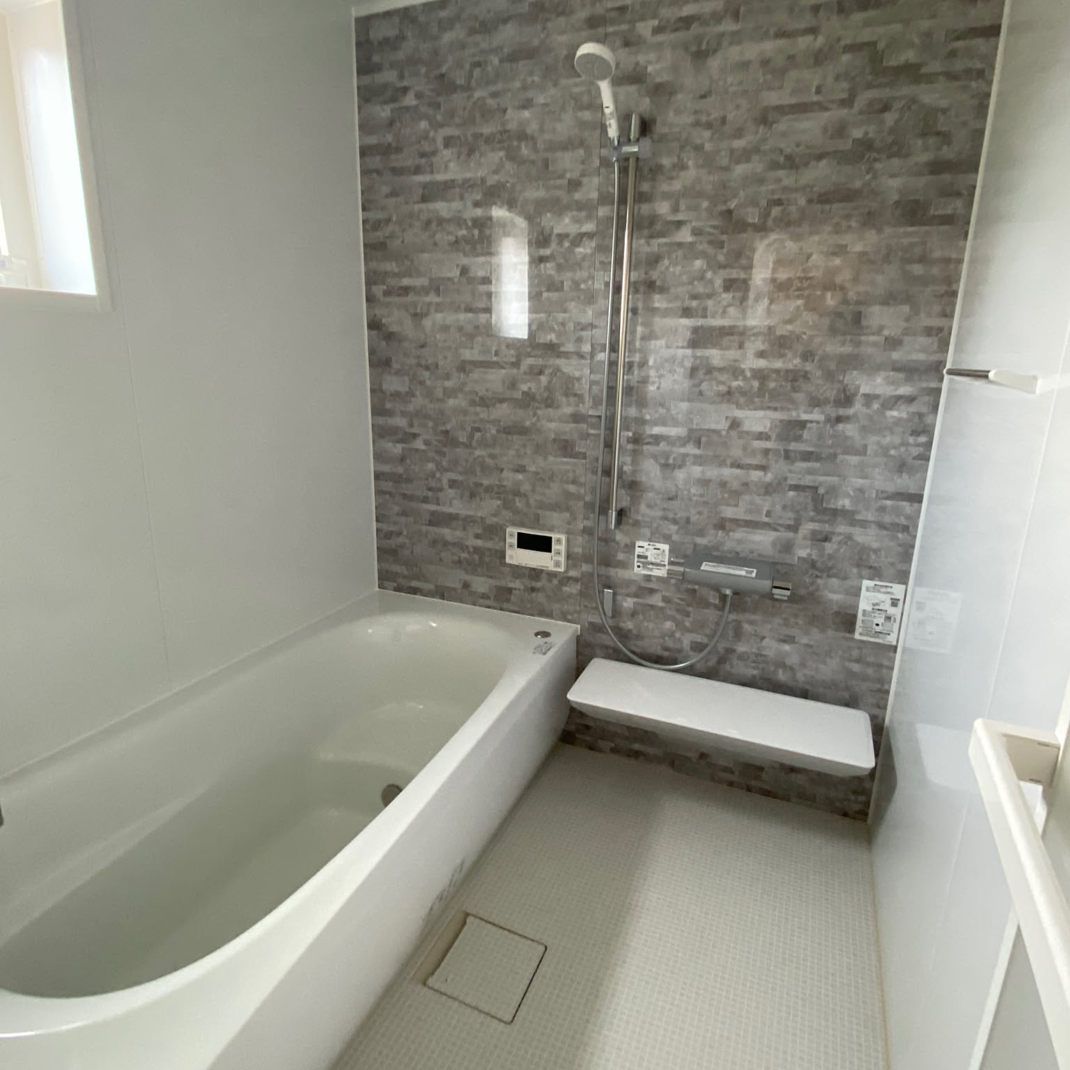 TOTOサザナ 鏡なしお風呂のインテリア実例 ｜ RoomClip（ルームクリップ）