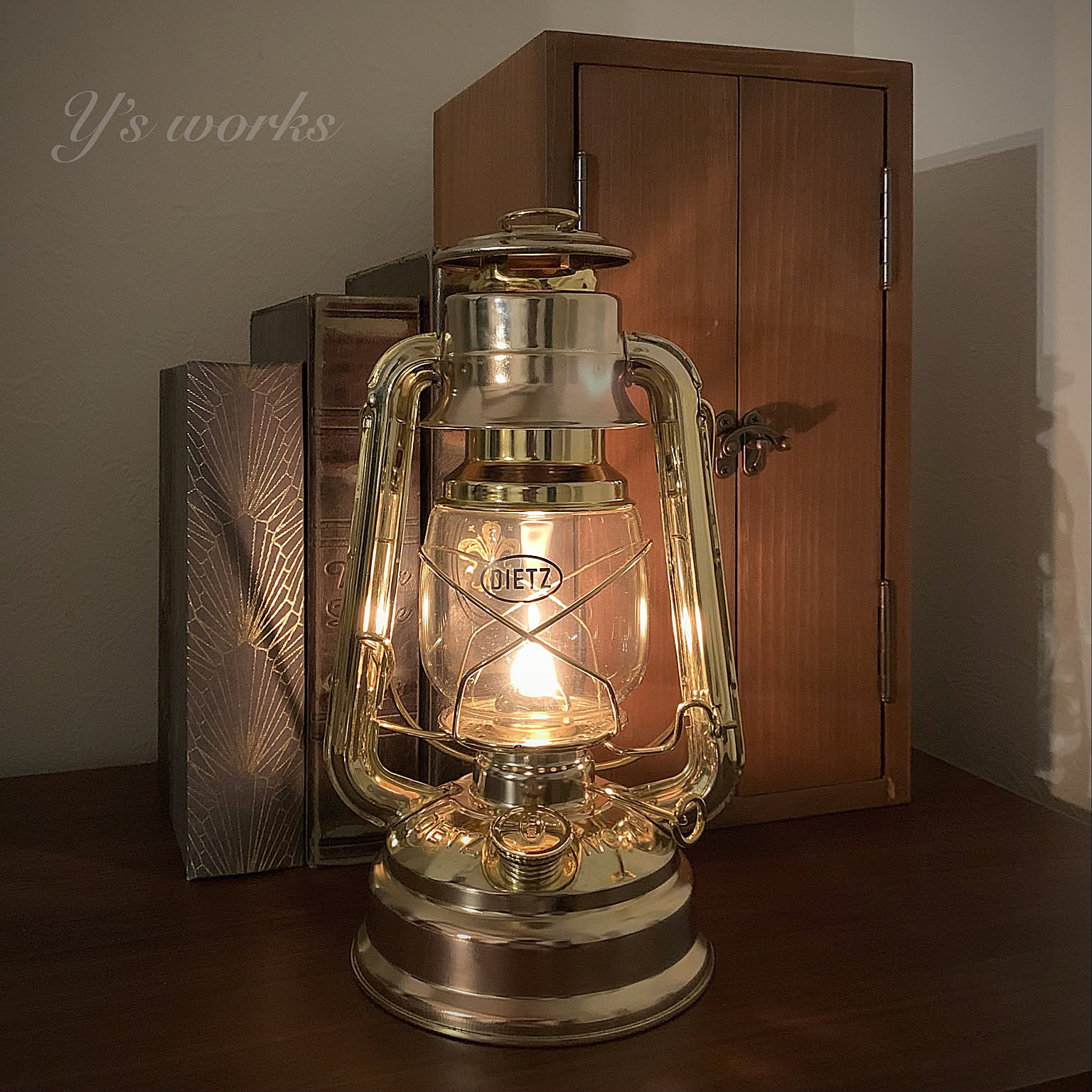 真鍮 オイルランタンのおすすめ商品とおしゃれな実例 ｜ RoomClip