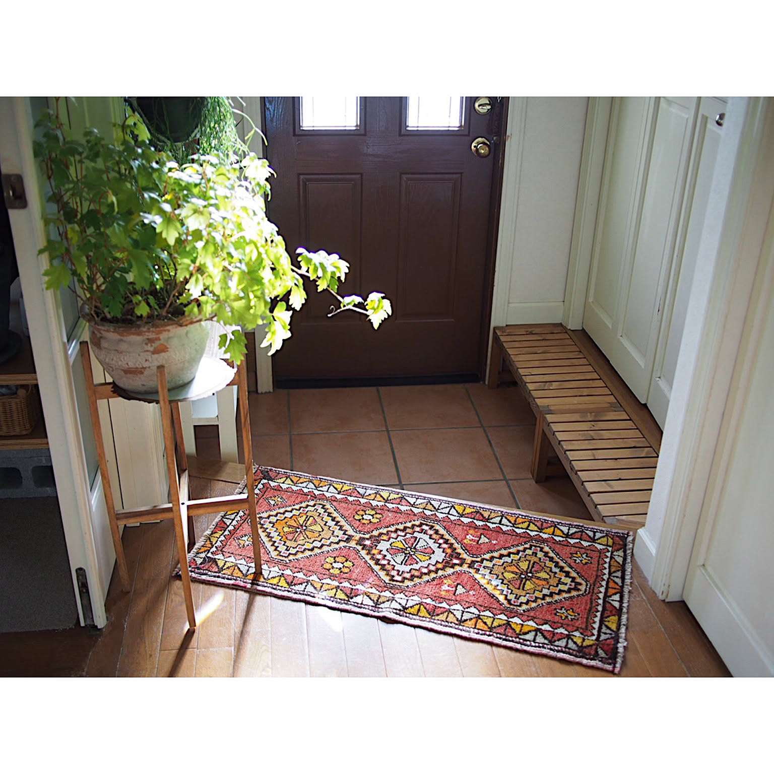 トライバルラグ　約110×75cm グランピエ トライバルラグ 約110×75cm グランピエ - メルカリ