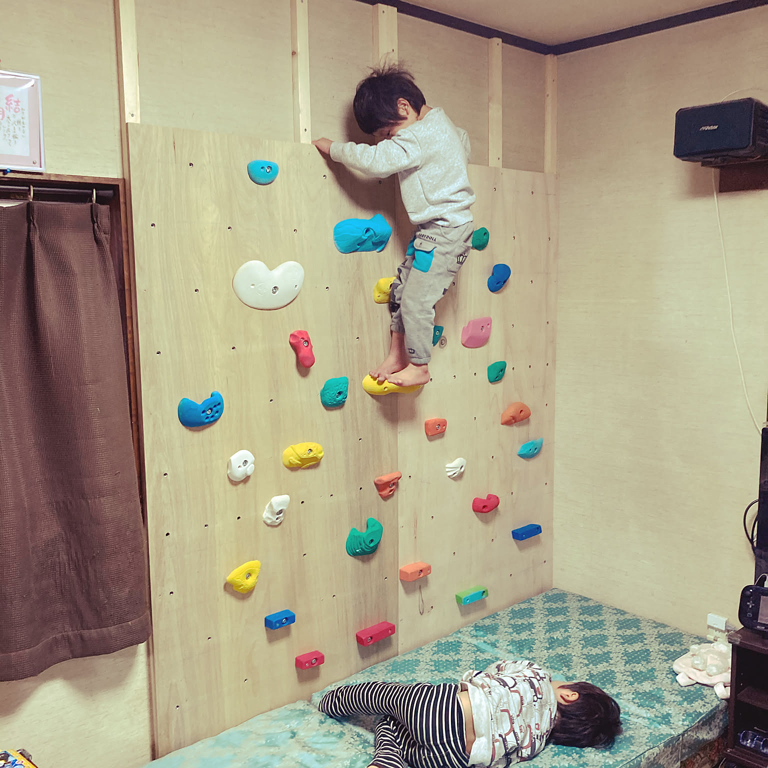 ボルダリングDIY 室内遊具のインテリア・手作りの実例 ｜ RoomClip