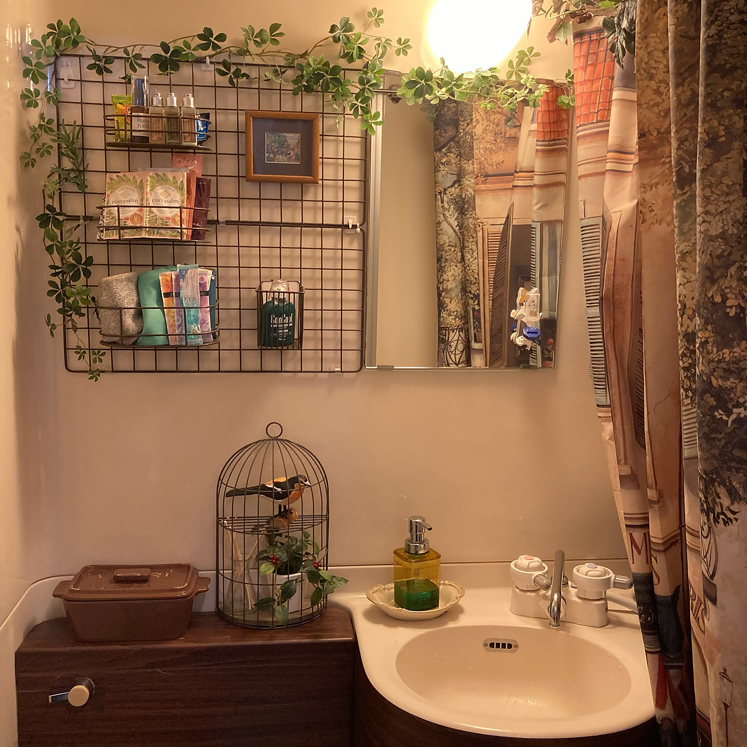 790f2a5de848c0e79750bf8b3f21eb