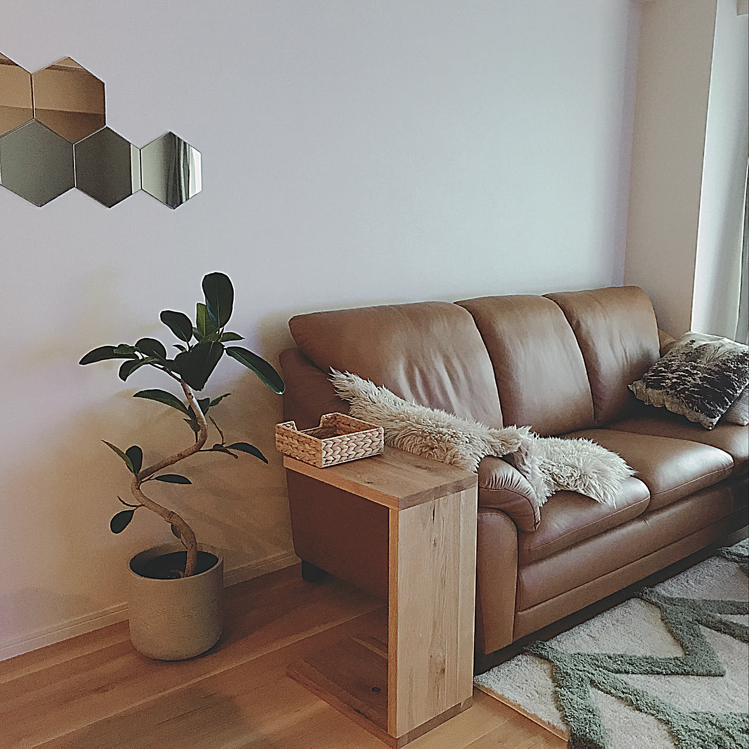 サイドテーブル LIVING HOUSEのおすすめ商品とおしゃれな実例 サイドテーブル LIVING HOUSEのおすすめ商品とおしゃれな実例