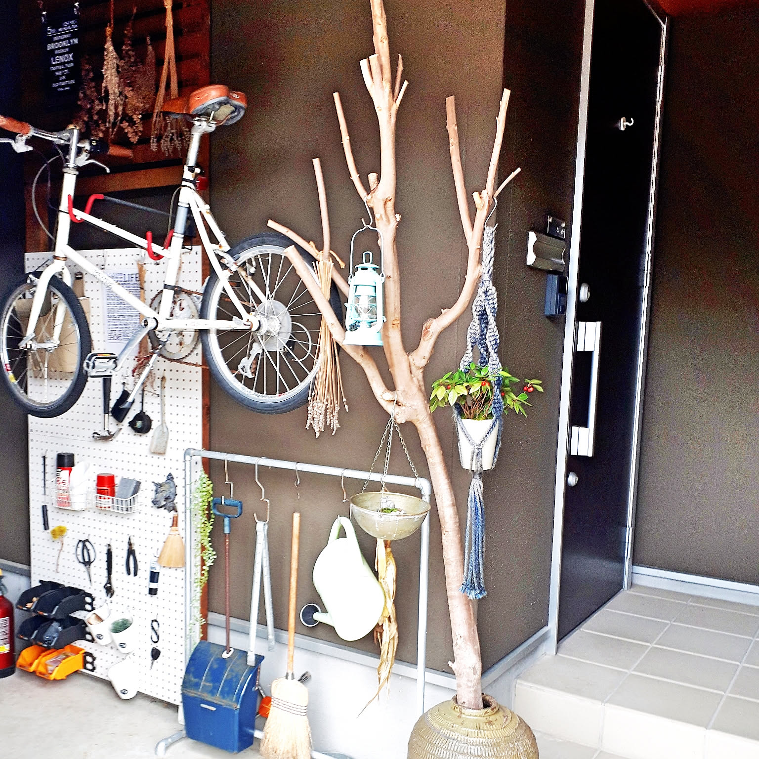 792fec1d9404ae2c0b0a45b7f9e05b