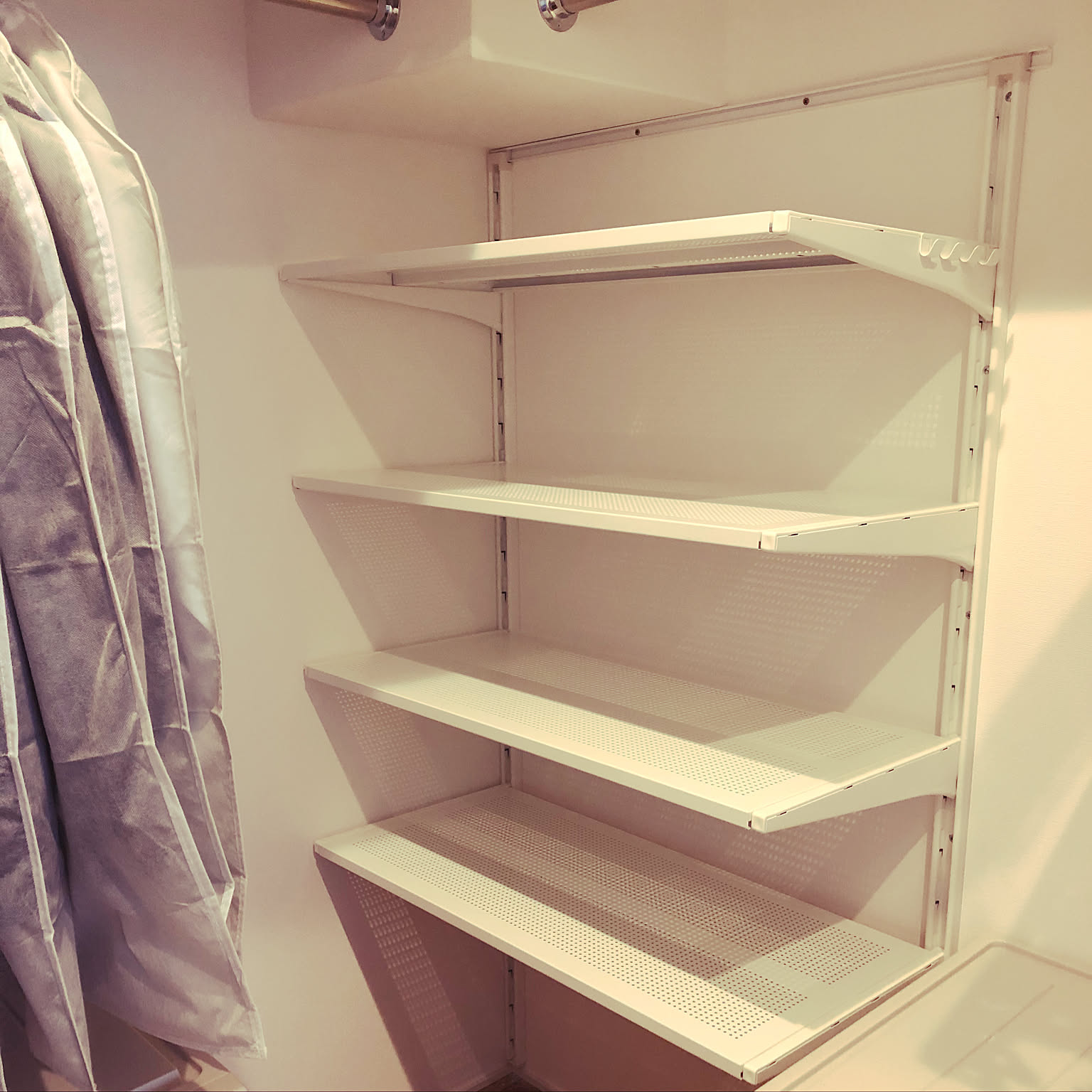 IKEAの棚 ALGOTのおすすめ商品とおしゃれな実例 ｜ RoomClip