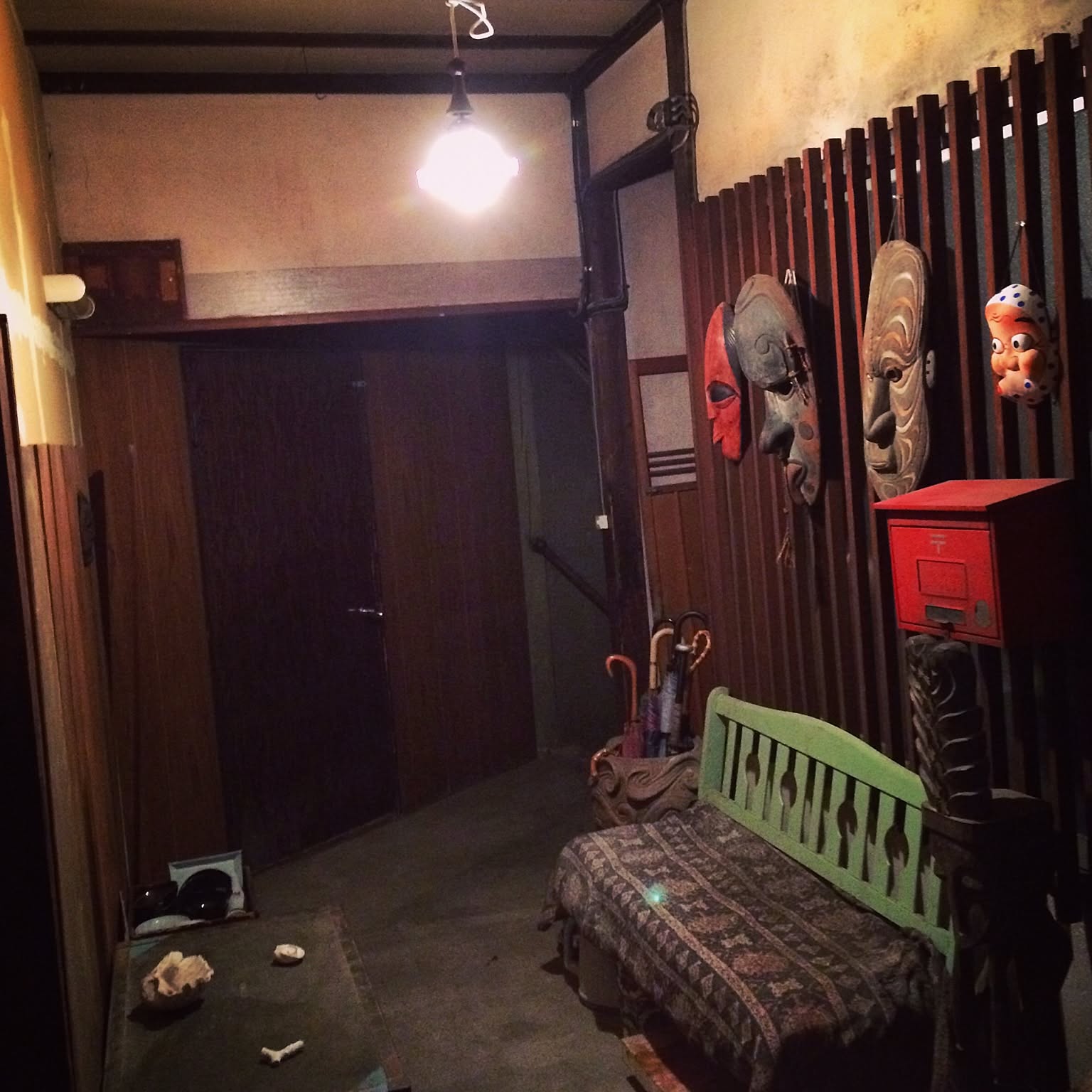 新版 79f4f4883831ad13ea021bbfde7612 置物