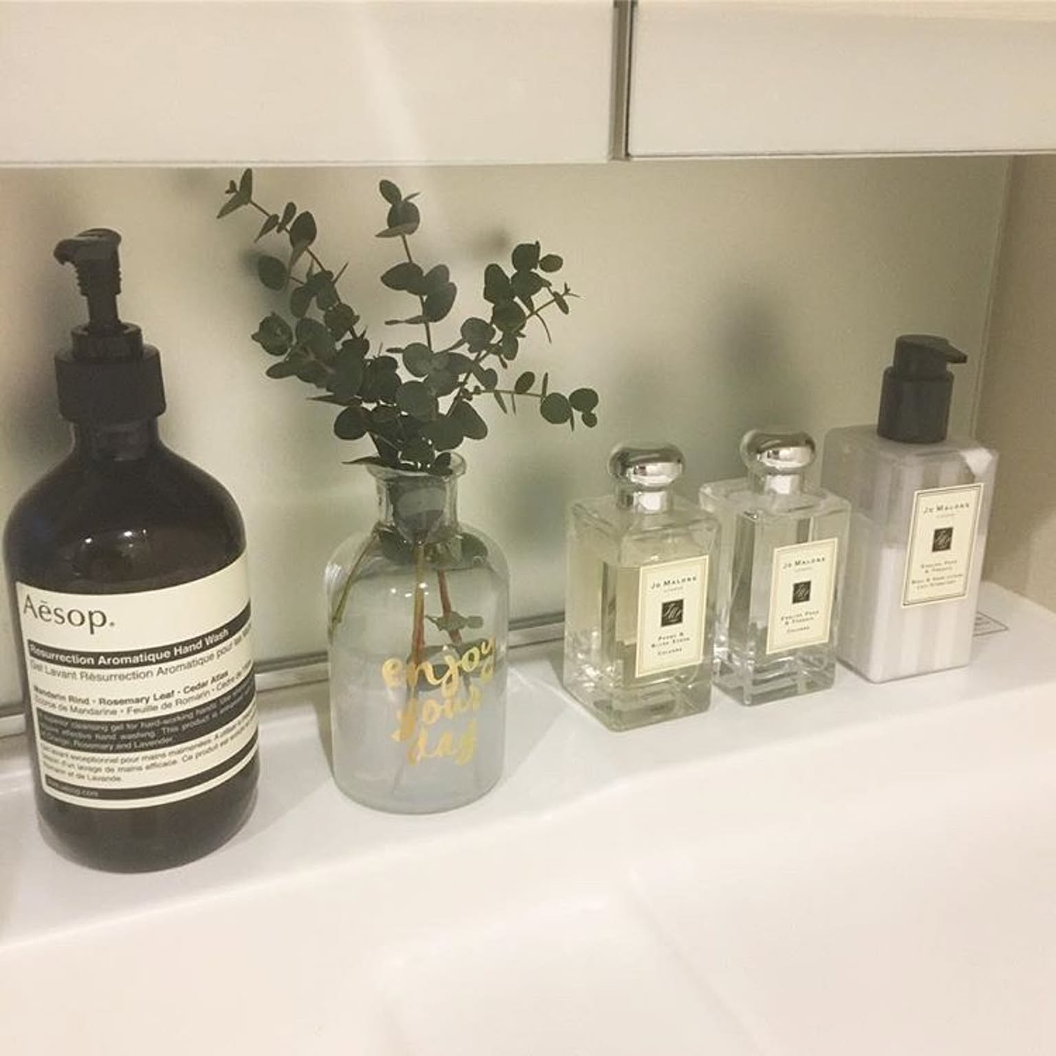 イソップ　ルームスプレー　ハンドウォッシュ アンドラム アロマティック ハンドウォッシュ | ハンドケア | Aesop 日本