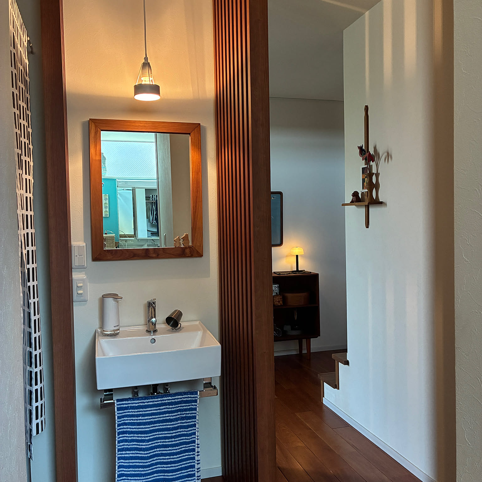 unicoミラーのおすすめ商品とおしゃれな実例 ｜ RoomClip