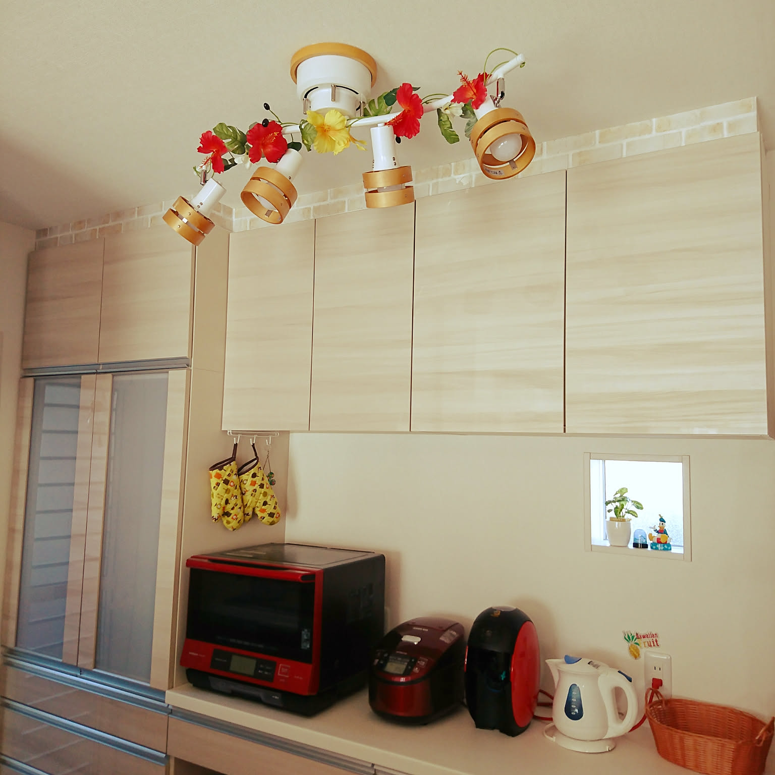 ハワイ家具カップボード bca14fe81c5d5755c6d9281449d9e9