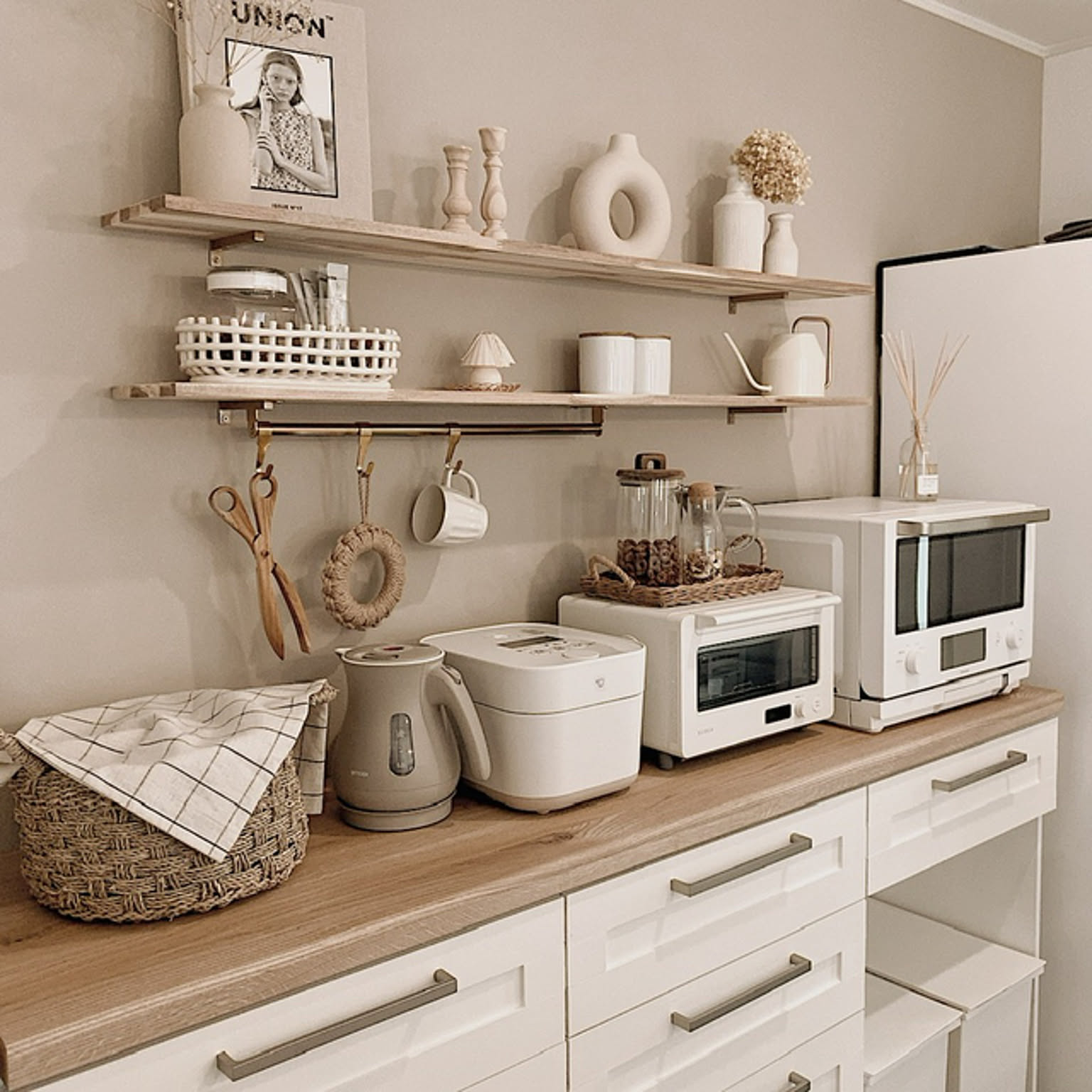 北欧/カップボード/キッチン収納/カップボードDIY/リクシルキッチン