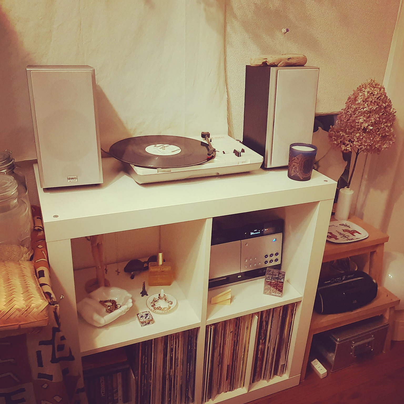 DIY レコードラックのインテリア・手作りの実例 ｜ RoomClip