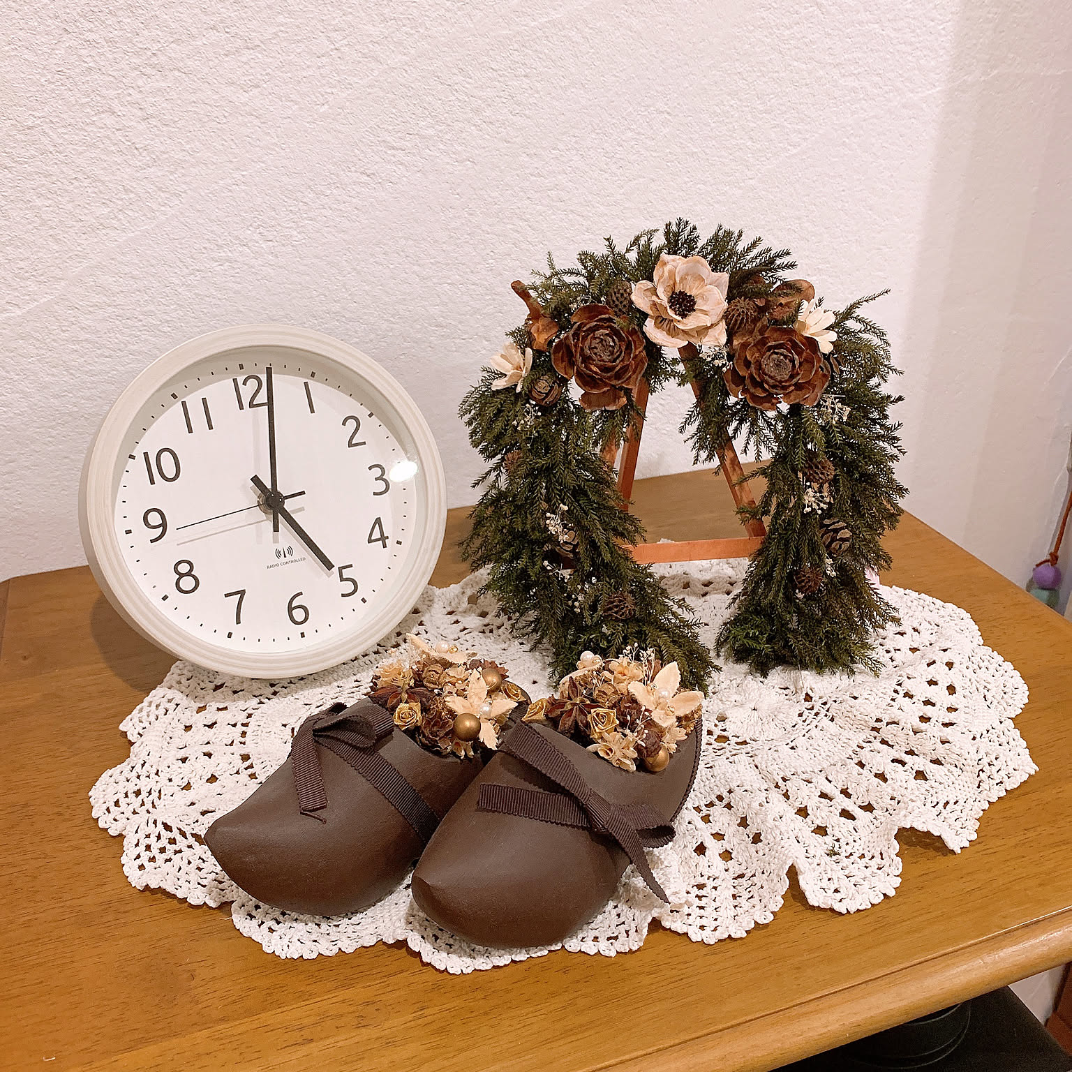 アシンメトリー馬蹄形クリスマスリース
