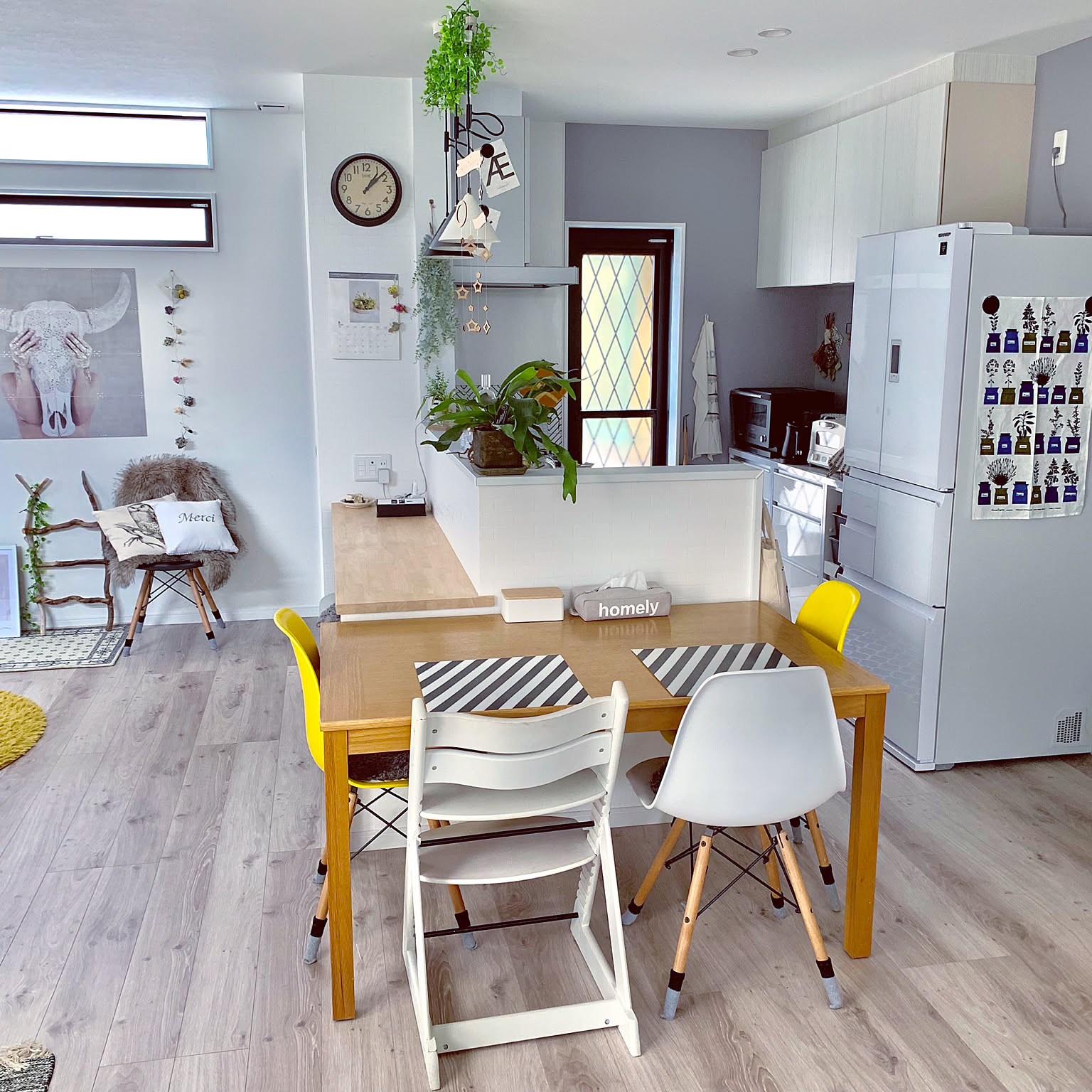 IKEA ダイニングラグのおすすめ商品とおしゃれな実例 ｜ RoomClip
