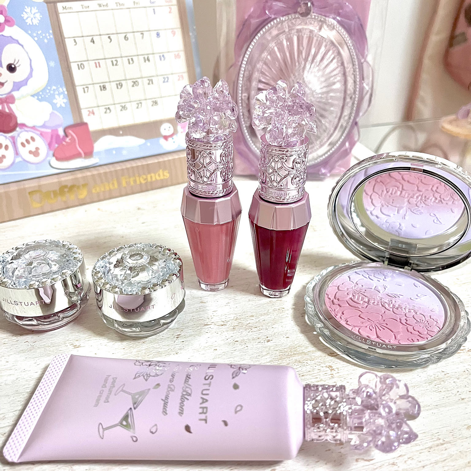 コスメ ジルスチュアートのおすすめ商品とおしゃれな実例 ｜ RoomClip