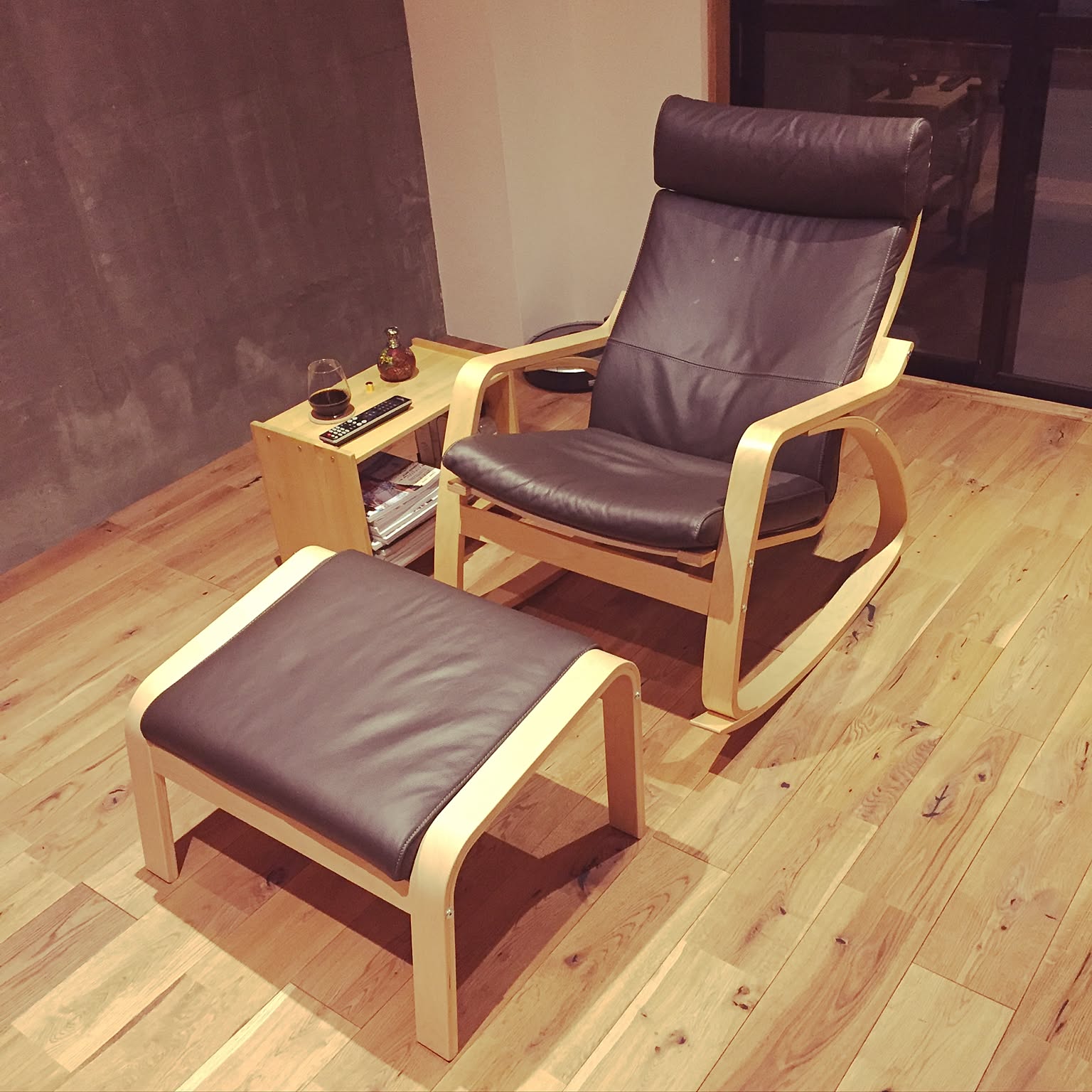 ポエングのオットマンのおすすめ商品とおしゃれな実例 ｜ RoomClip