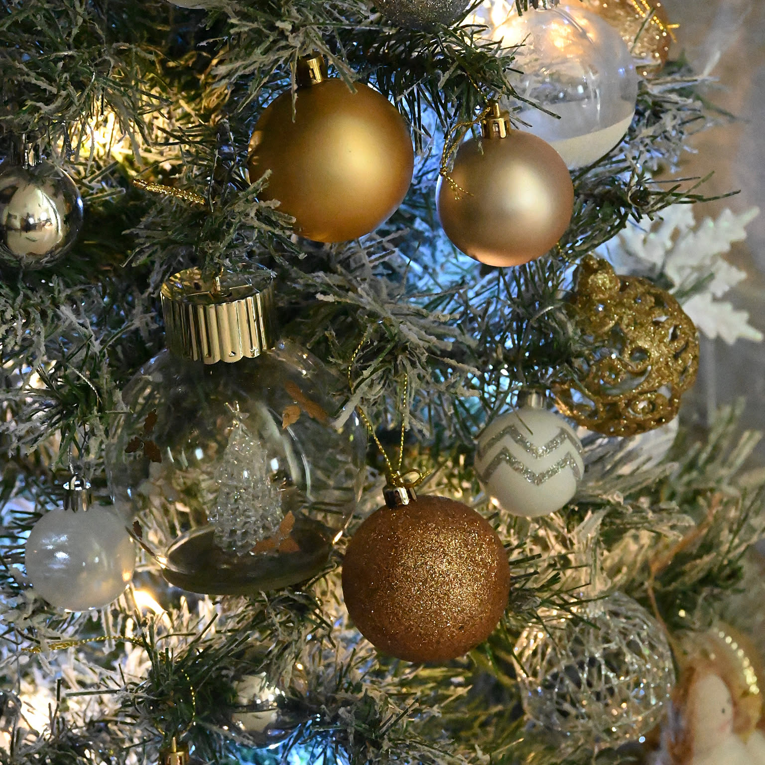 ガラス製ゴールド一眼レフカメラクリスマスオーナメント ニトリ 一眼レフカメラのおすすめ商品とおしゃれな実例 ｜ RoomClip