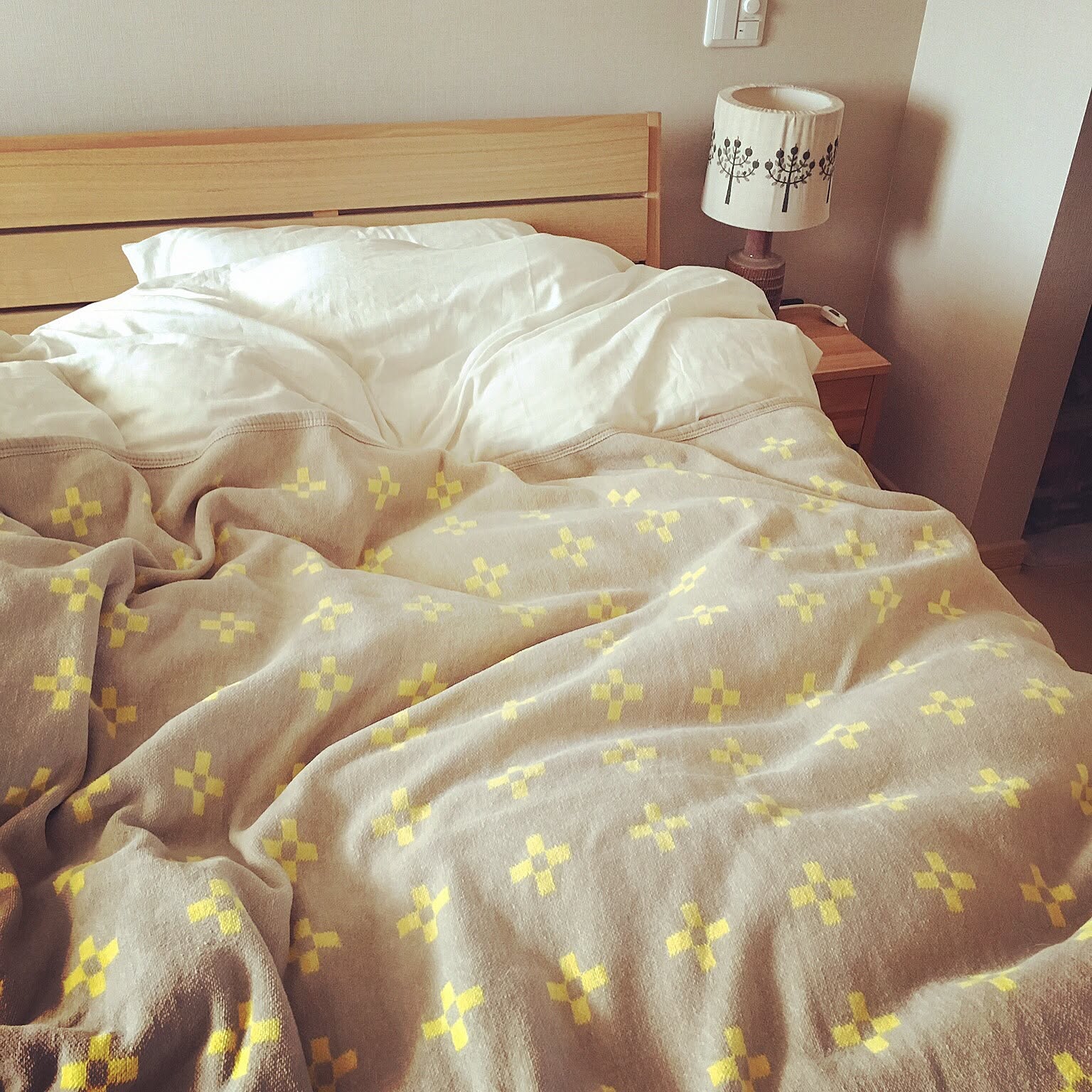 ベッドルーム ミナペルホネンのおすすめ商品とおしゃれな実例