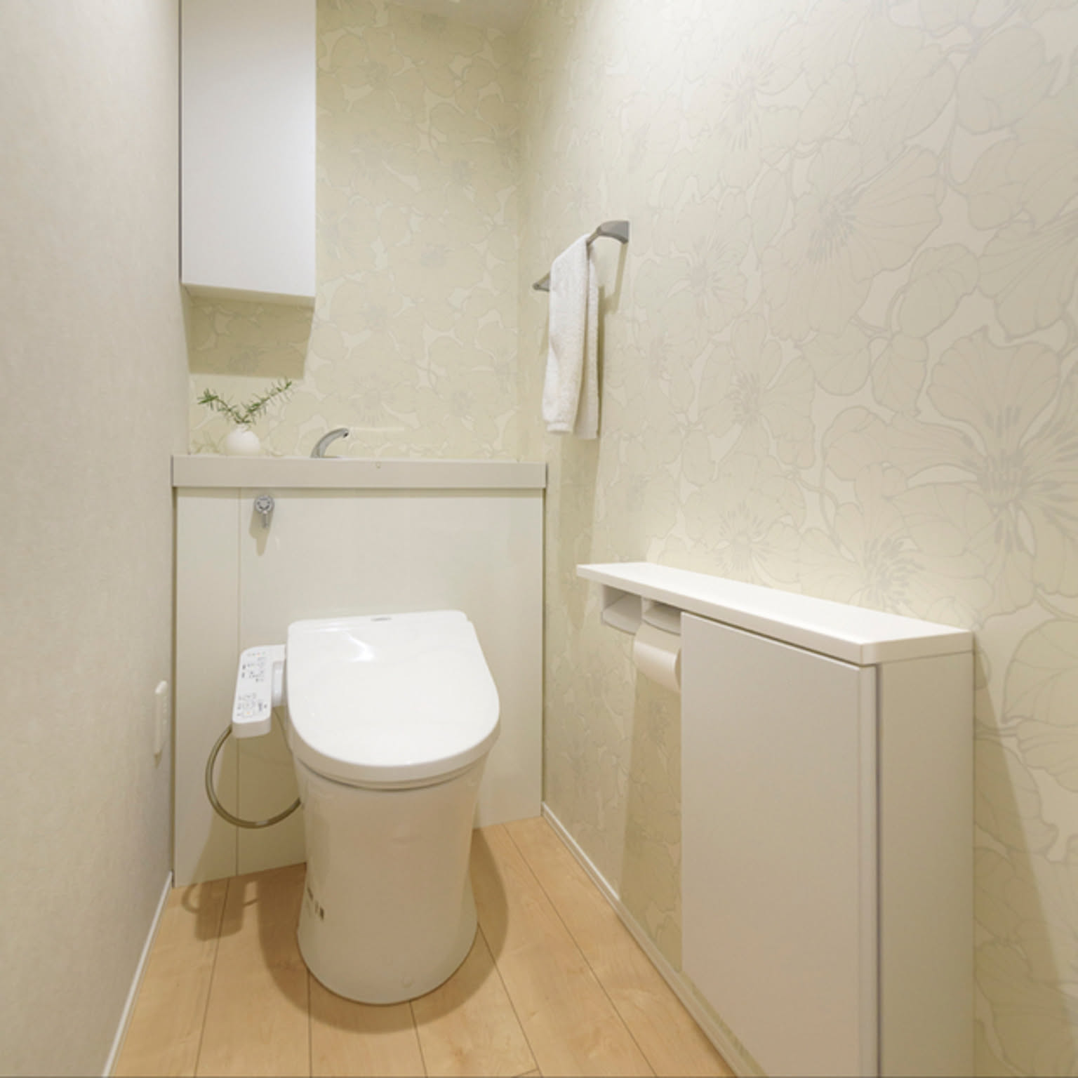 セキスイハイム システムトイレの商品を使ったおしゃれなインテリア