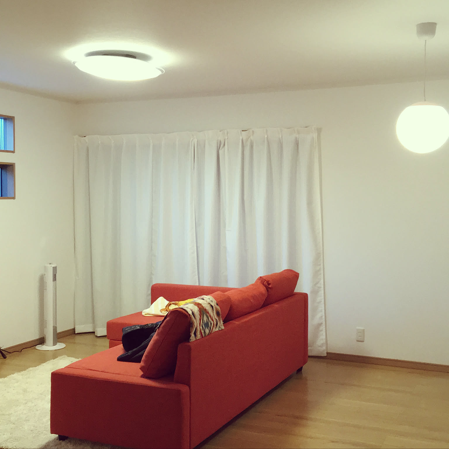IKEA オレンジのソファーのおすすめ商品とおしゃれな実例 IKEA オレンジのソファーのおすすめ商品とおしゃれな実例