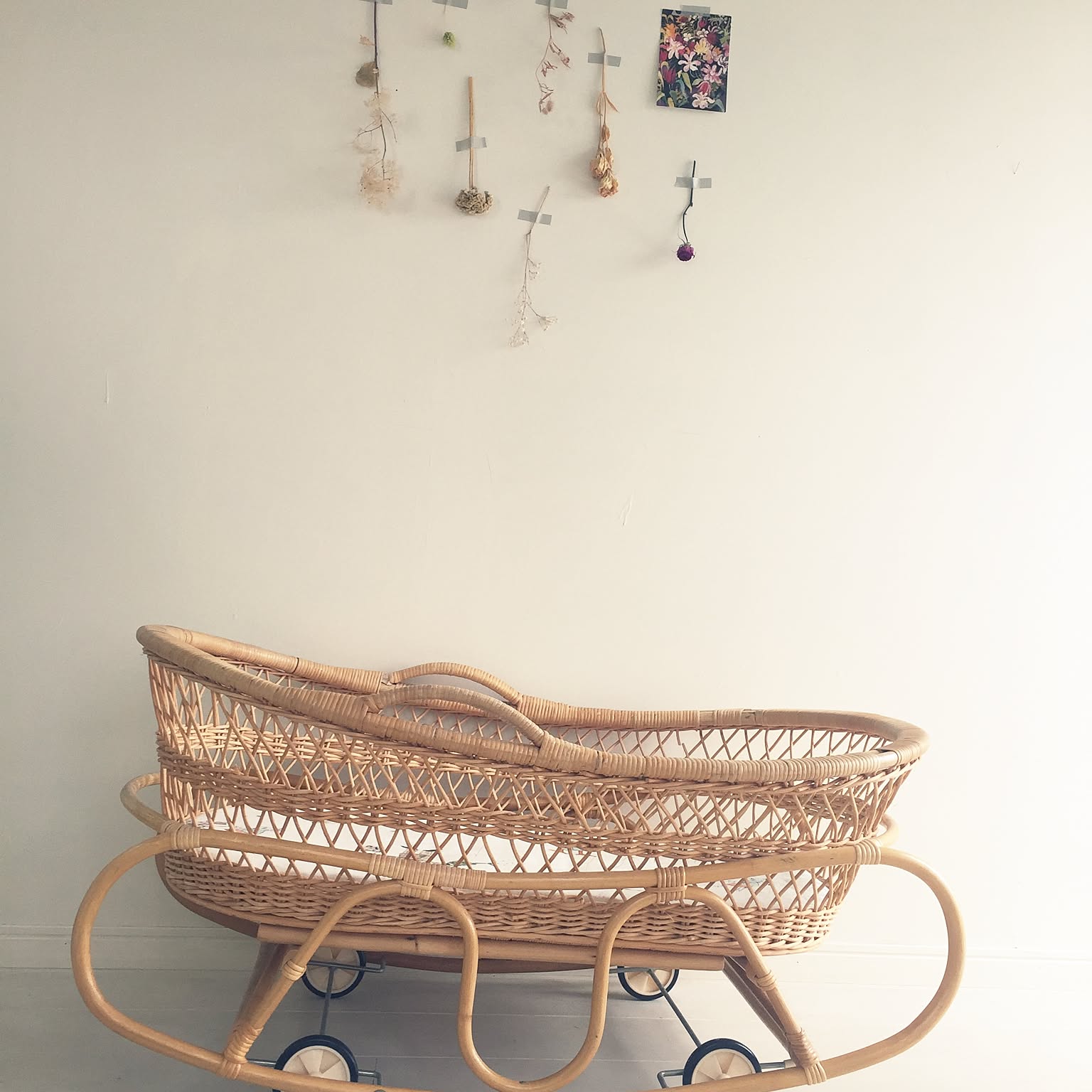 ゆりかご バスケット カゴ インテリア 昭和レトロ 当時物 アンティーク 882448201d379af610b01a5ba40ea3