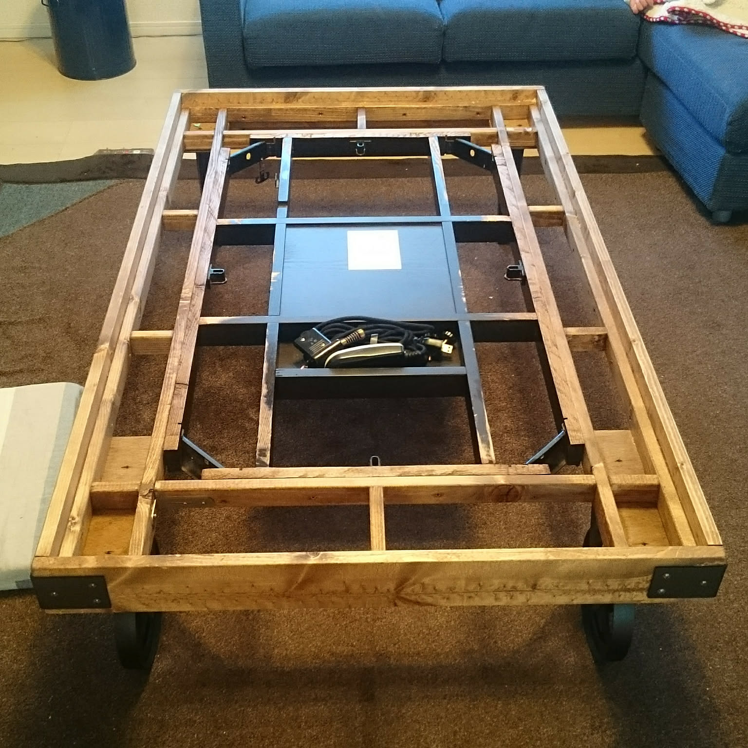 89493f52ac4fd55eae7c0f3e5b6ff4