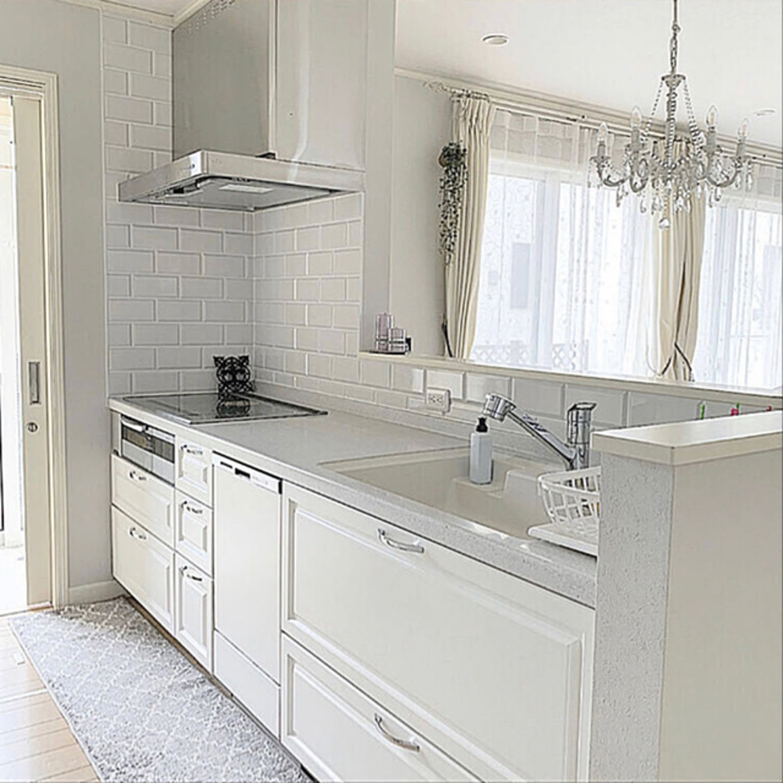 【永大産業】キッチン収納　クアルタホワイト 8a09a249d530d1d5aa4b4da66b352e