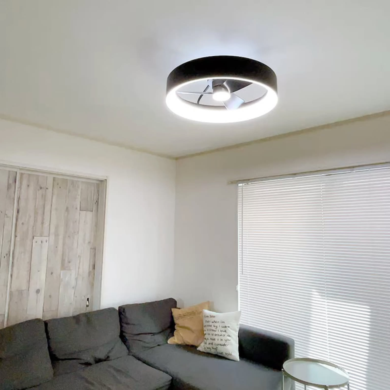 壁/天井/ARTIKA 照明/ARTIKA/ファンデリア/サーキュレーターこれ使って