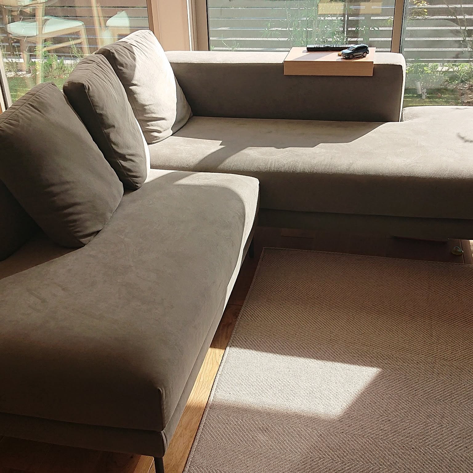 NOYES サイドテーブル サイドテーブル NOYESのおすすめ商品とおしゃれな実例 ｜ RoomClip