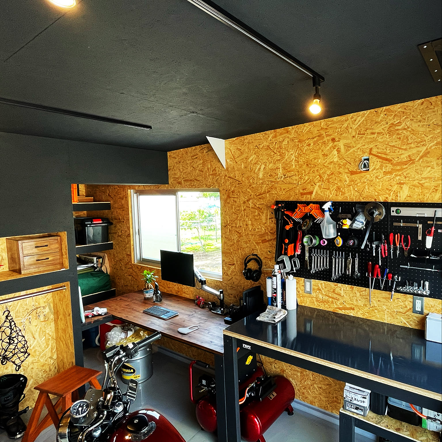 イナバガレージカスタム/男前インテリア/バイク小屋/バイク車庫