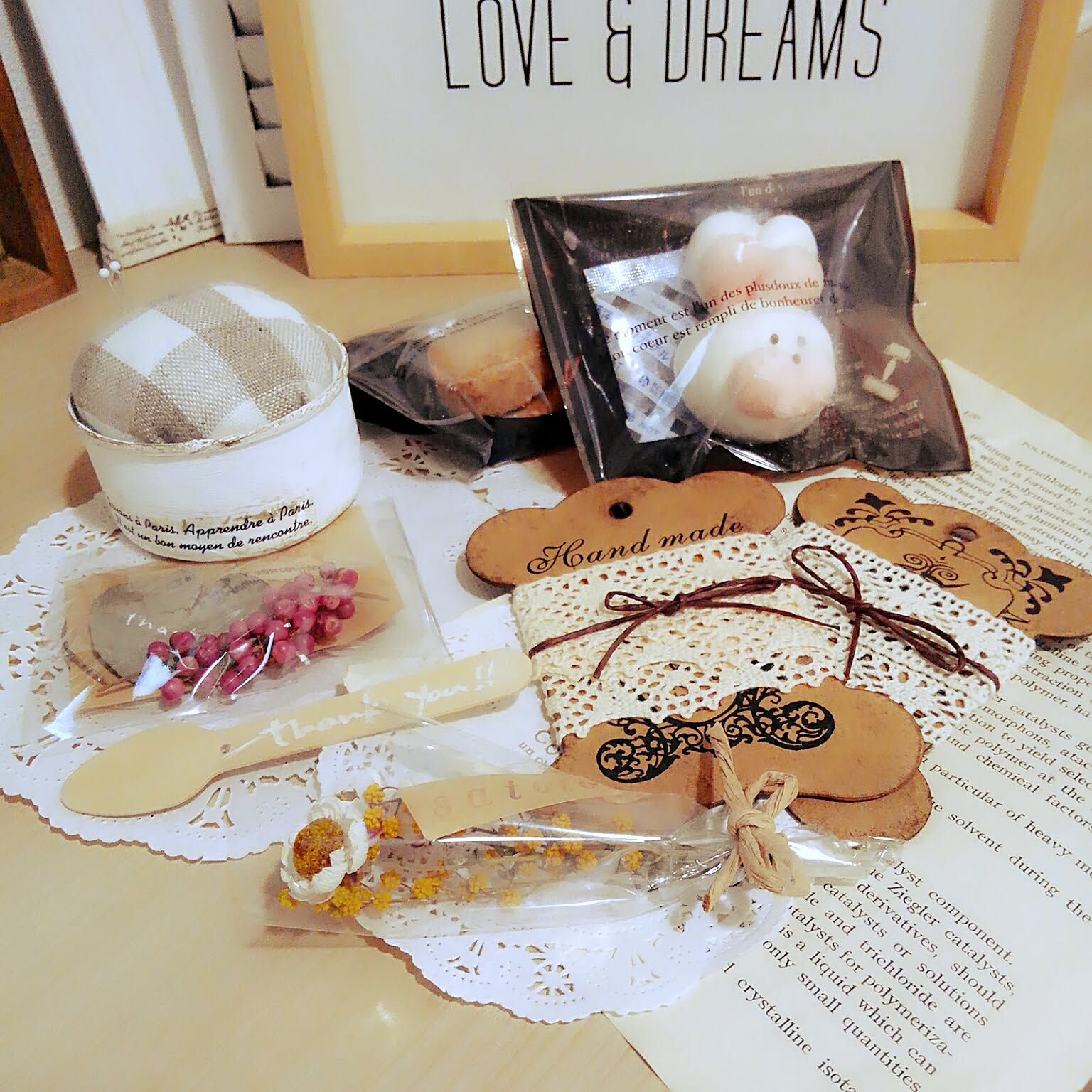 リメ缶 ピンクッションのおすすめ商品とおしゃれな実例 ｜ RoomClip