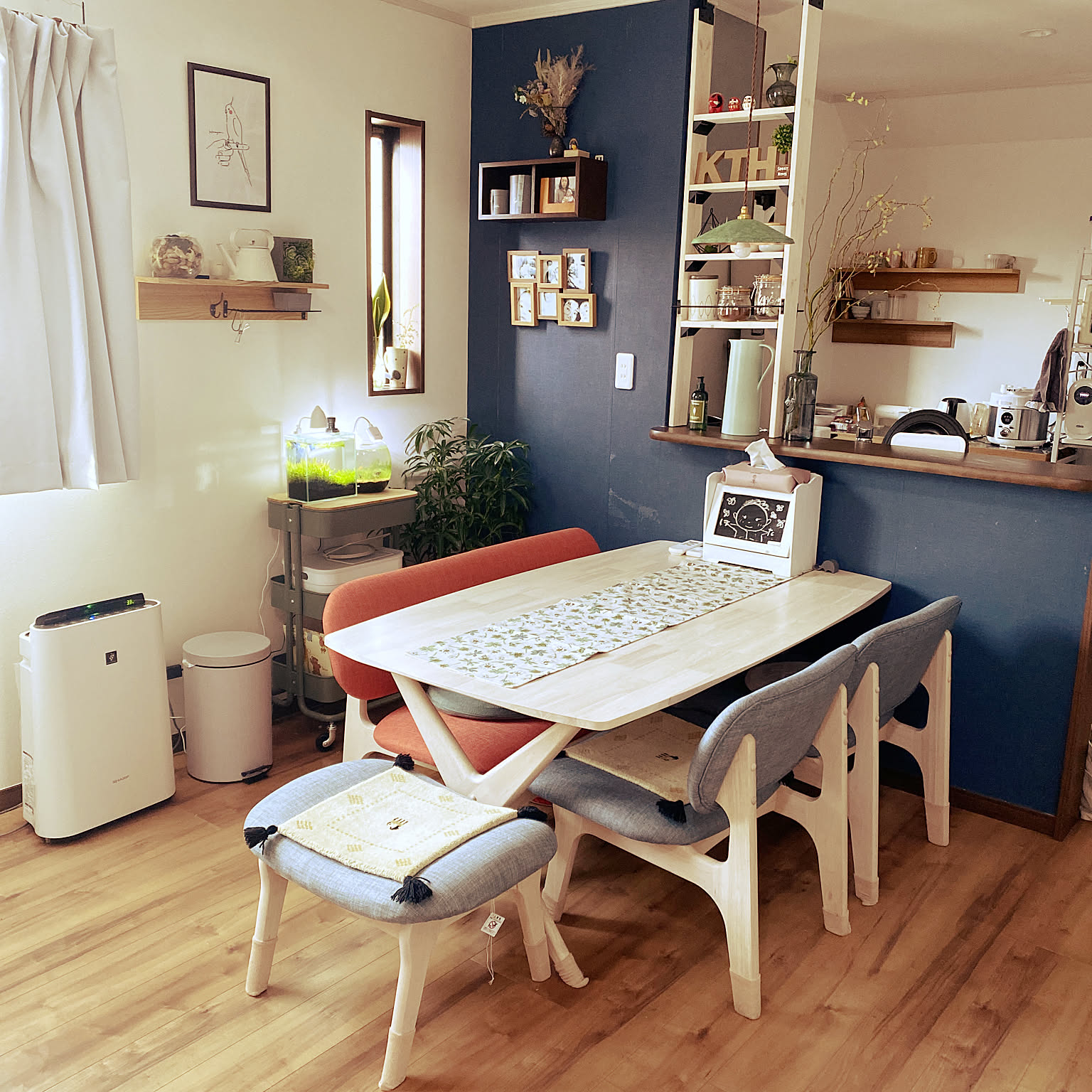 木製 ダイニングテーブル ニトリ アケビ 食卓テーブル IKEA ナチュラル