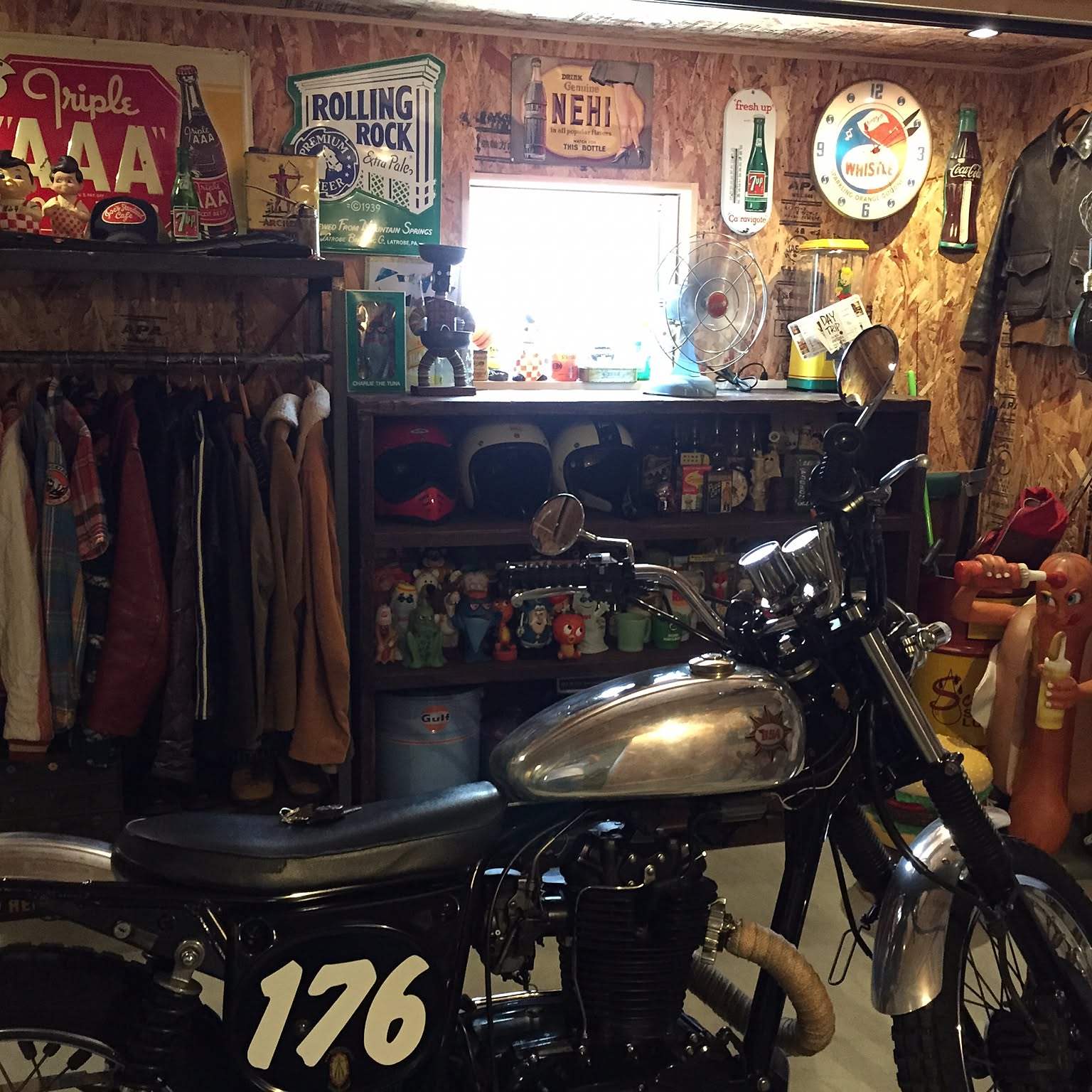 93a98335c821b01d647bbd76d2830f